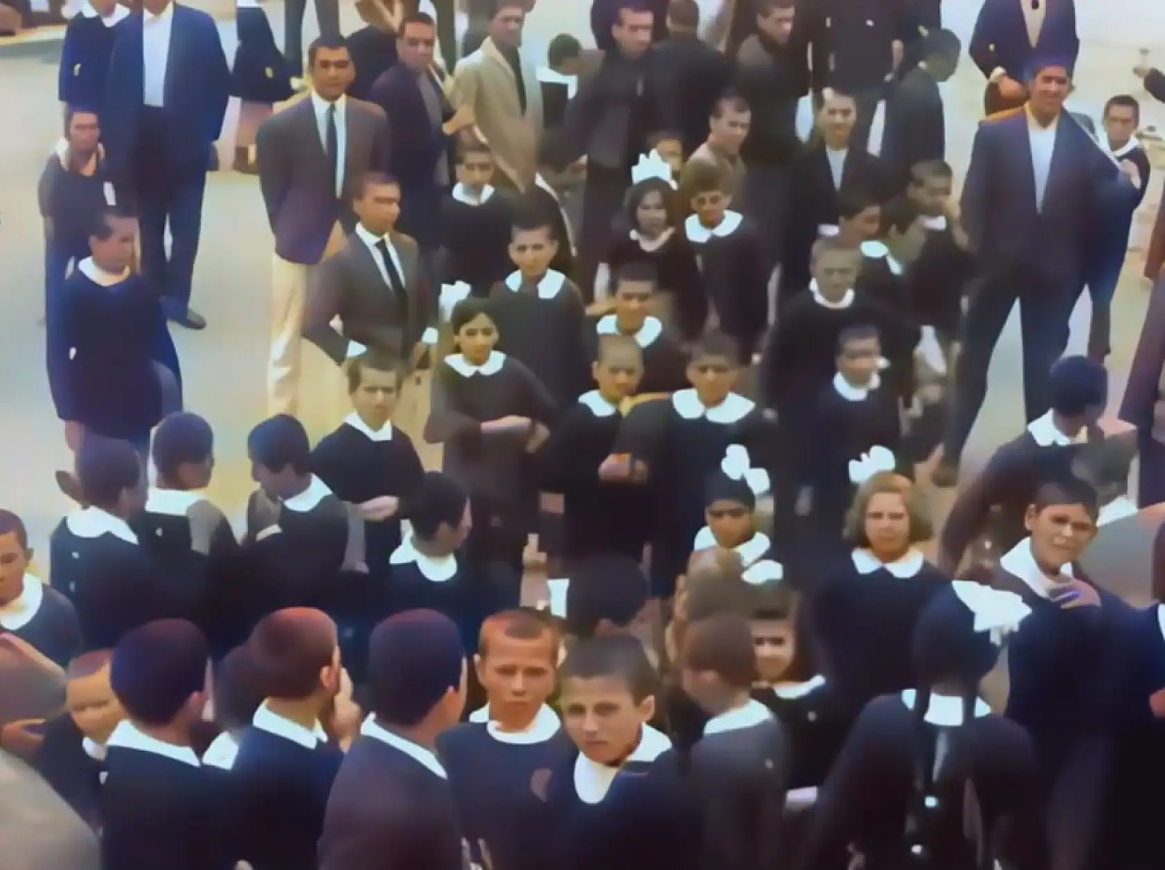 Kayseri'nin 62 yıl önceki renklendirilmiş görüntüleri ortaya çıktı! Bakın o zamanlar şehir ve insanlar nasılmış?