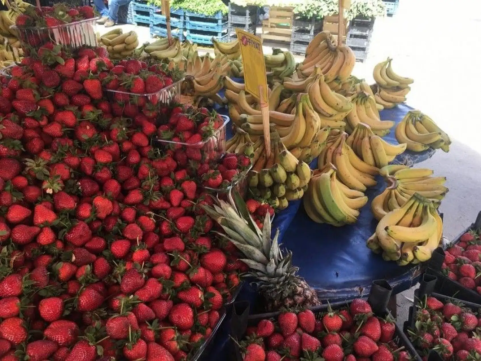 Ramazan öncesi  domatese zam