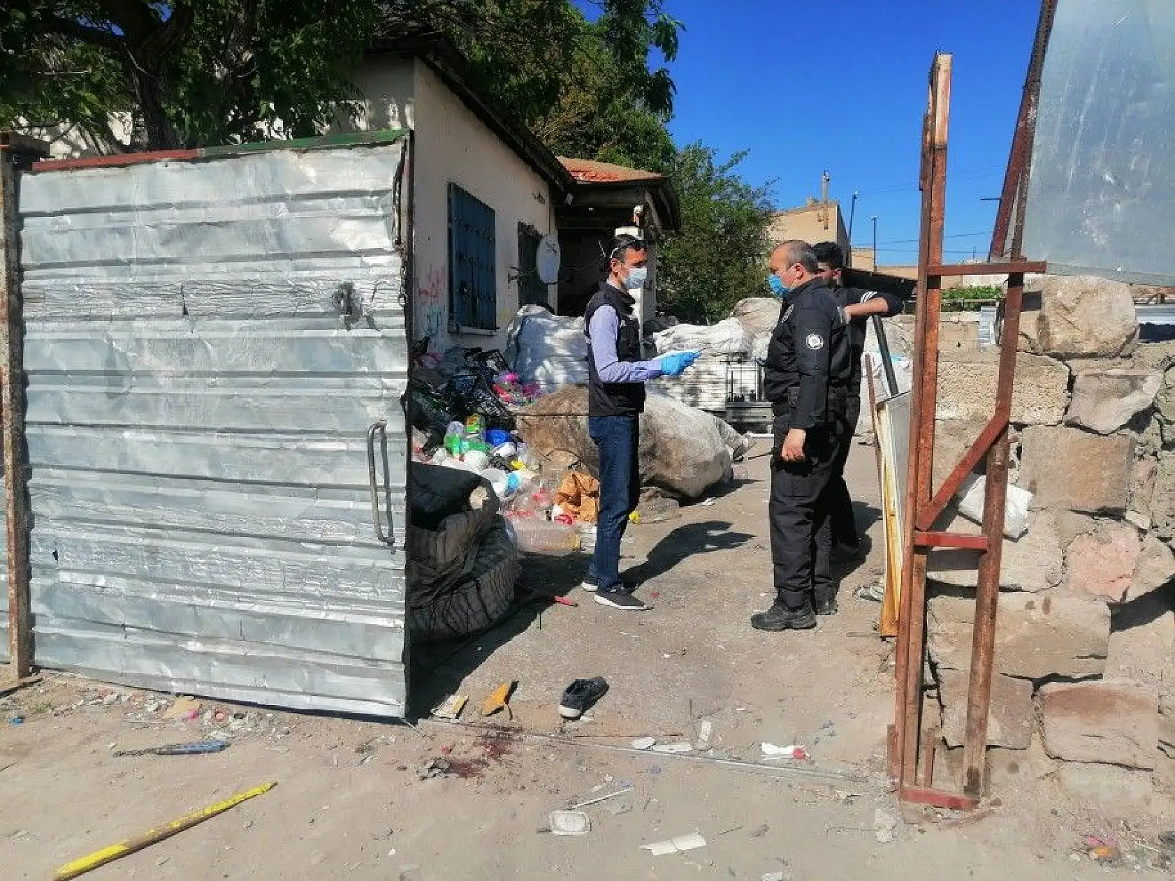 Kayseri'de silahlı kavga: 1'i ağır 2 yaralı