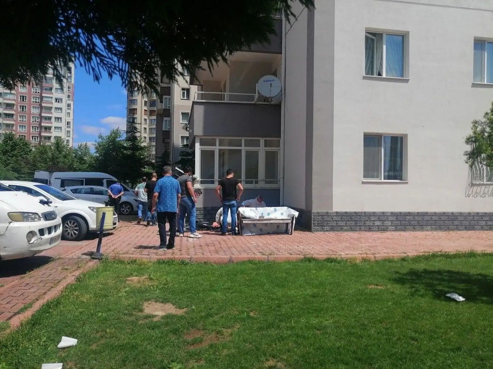 Yürüyüş yaparken vefat etti