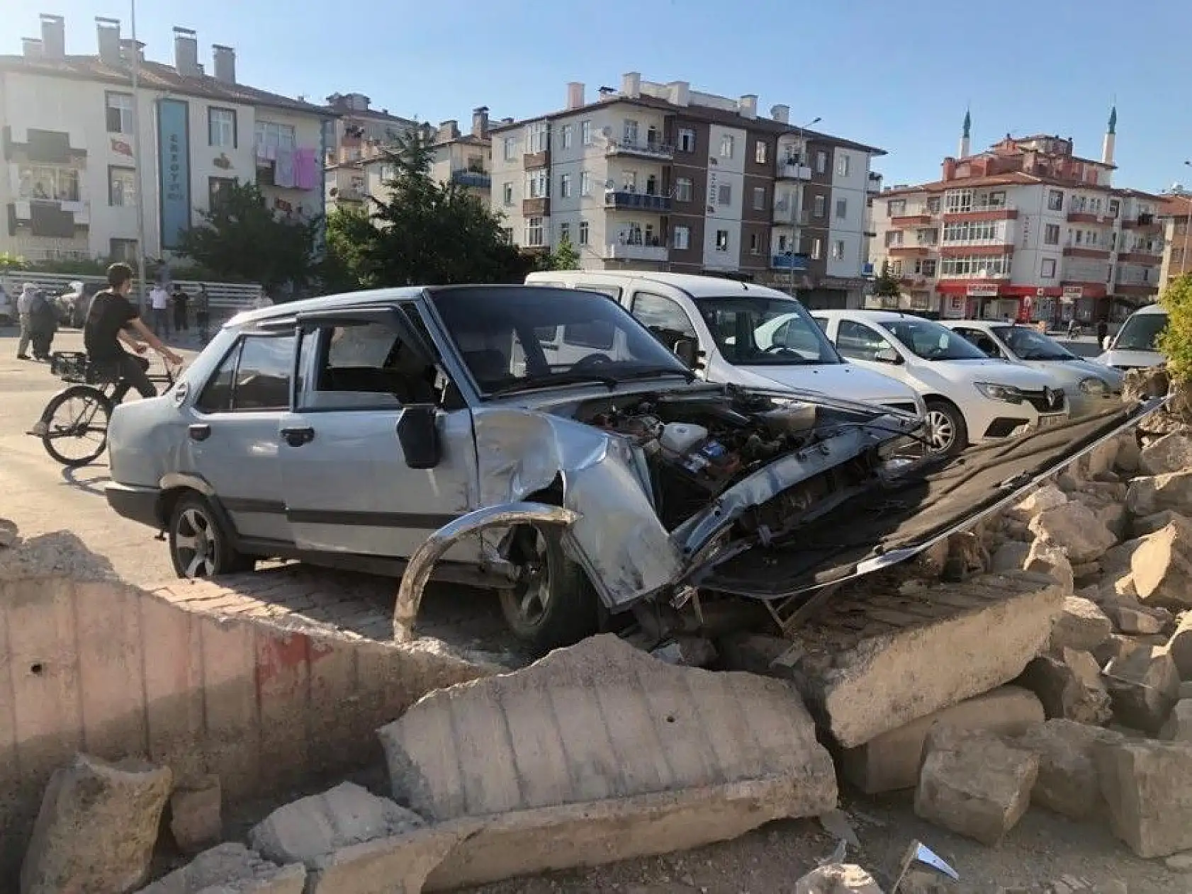 8 yaşındaki çocuk yaralandı