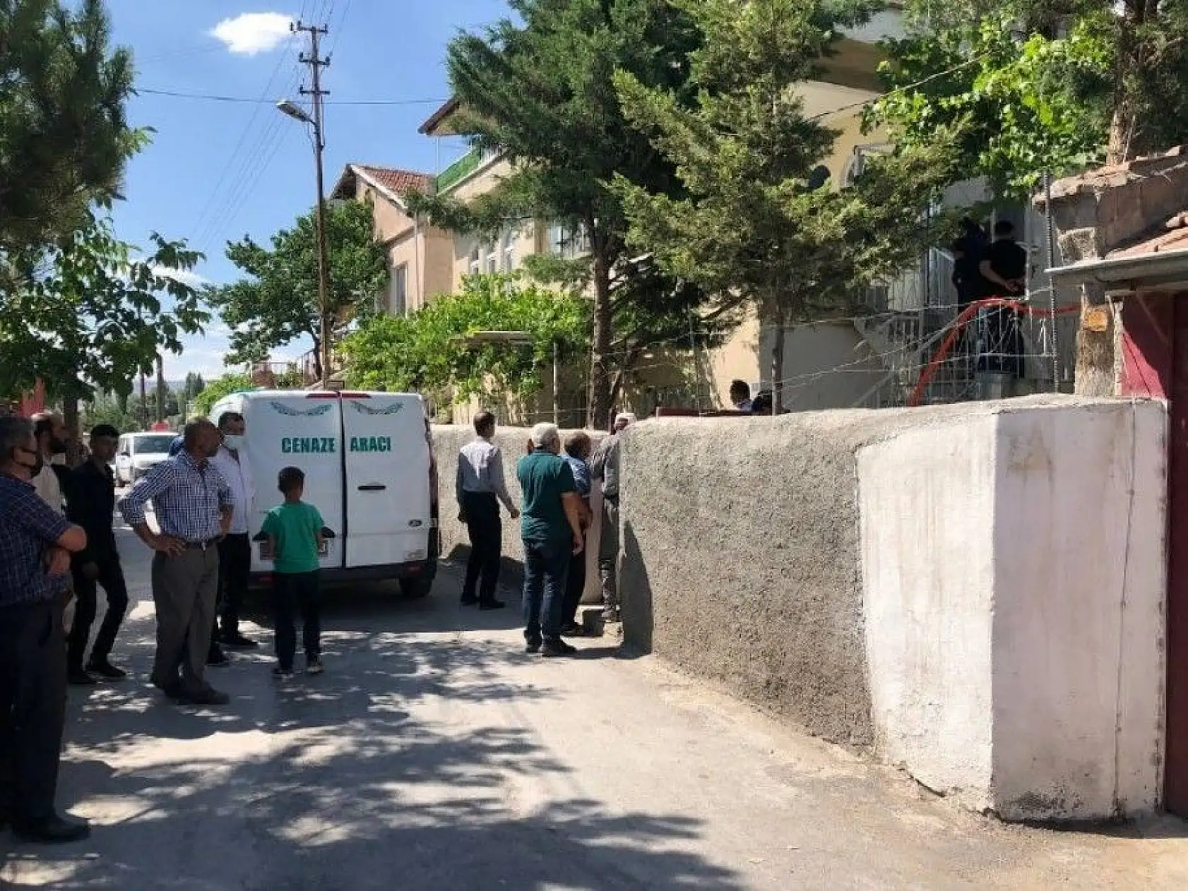 Oğlunu öldüren baba adliyede