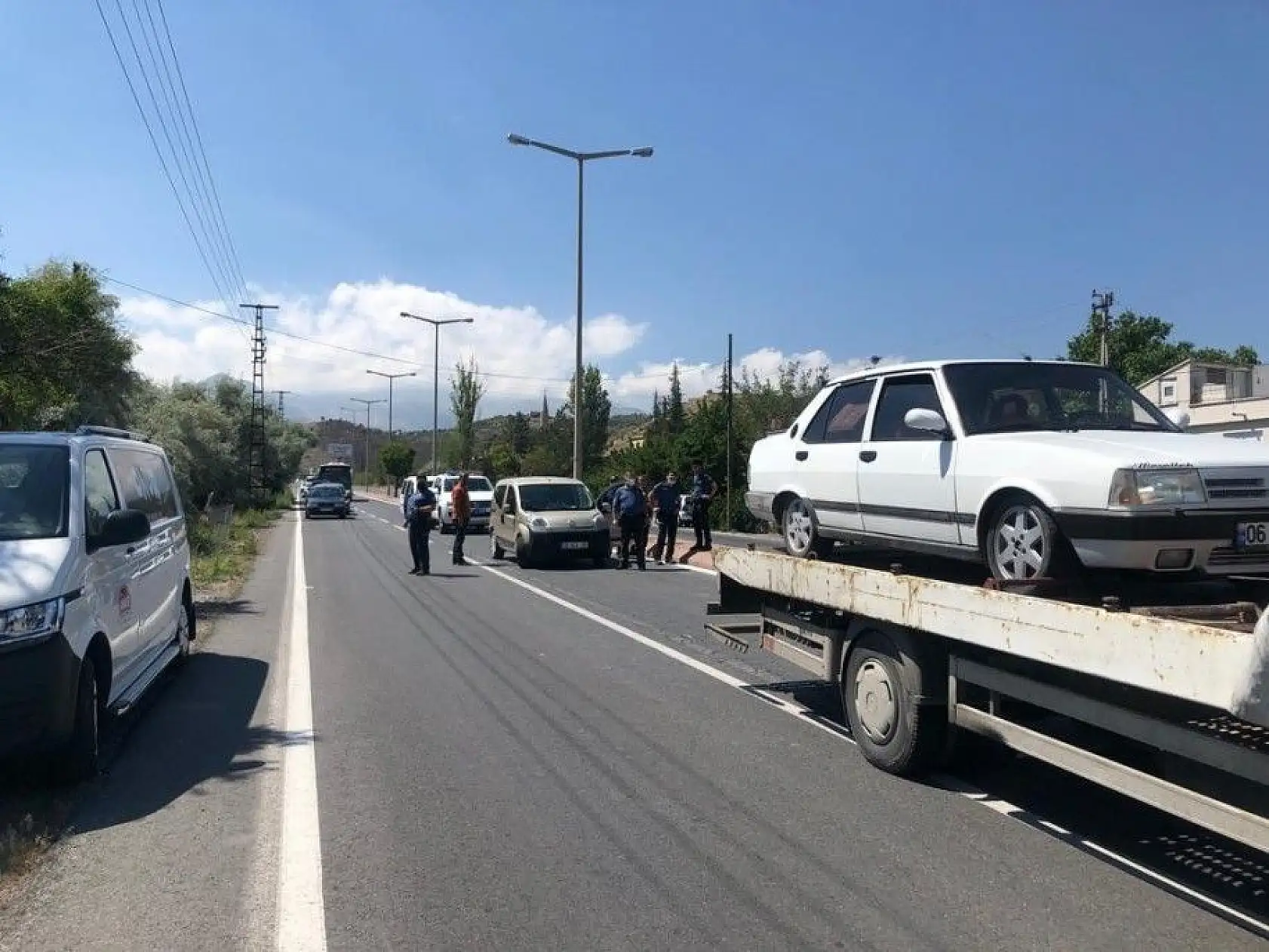 Otomobili çalan hırsız yakalandı