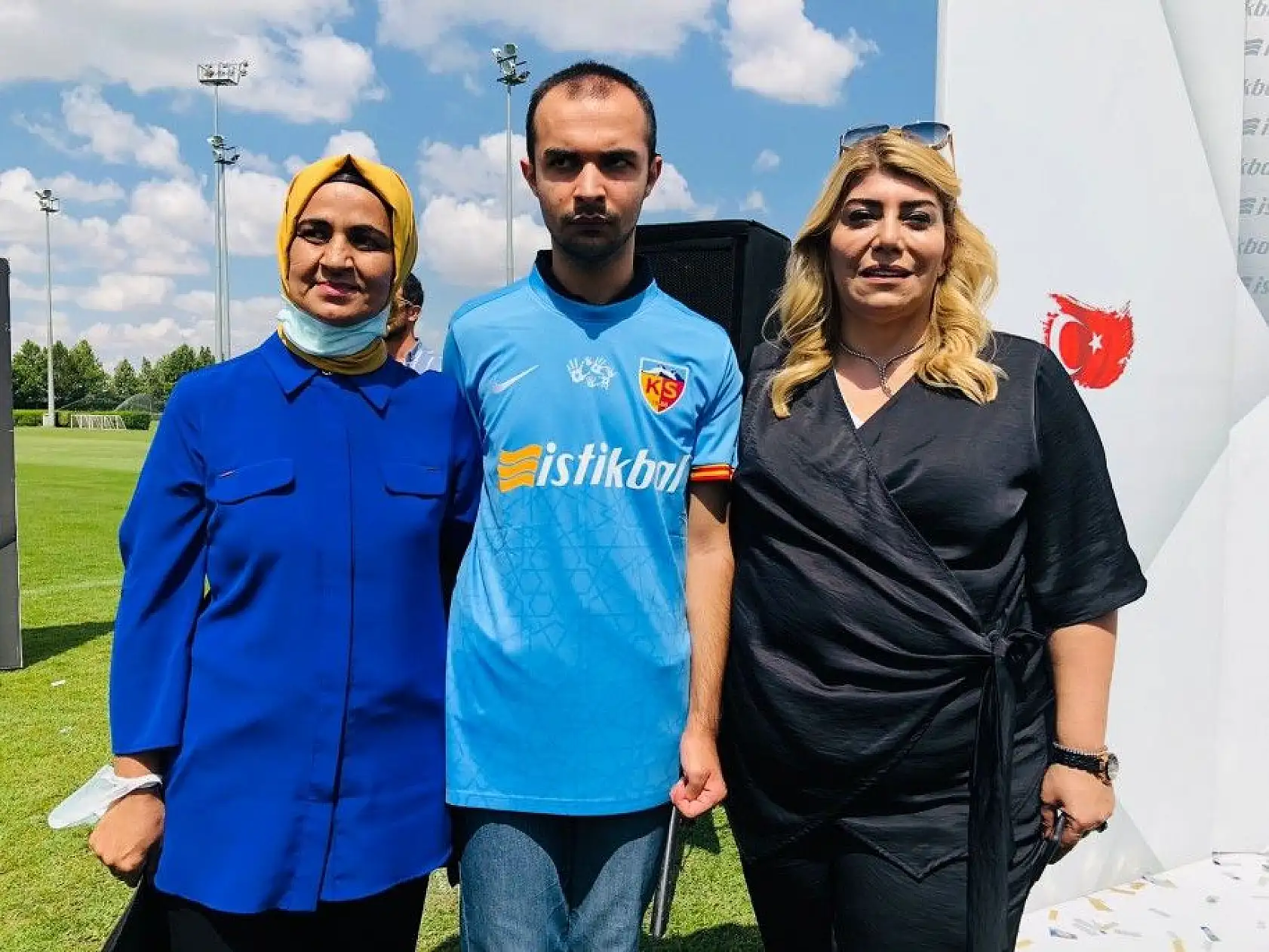 Kayserispor, yeni formasını tanıttı