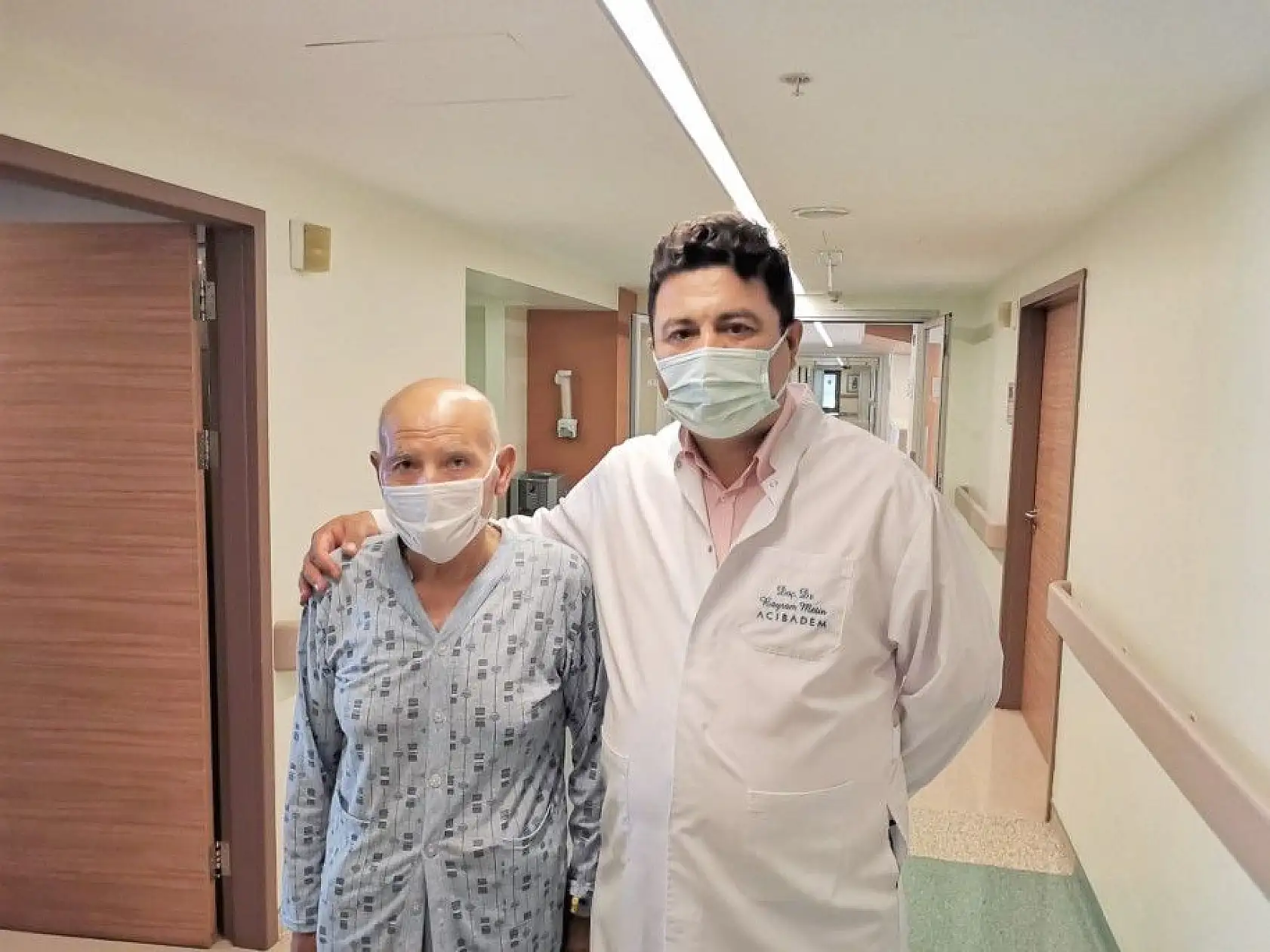 Nefes alamayan hastanın soluk borusuna stent takıldı