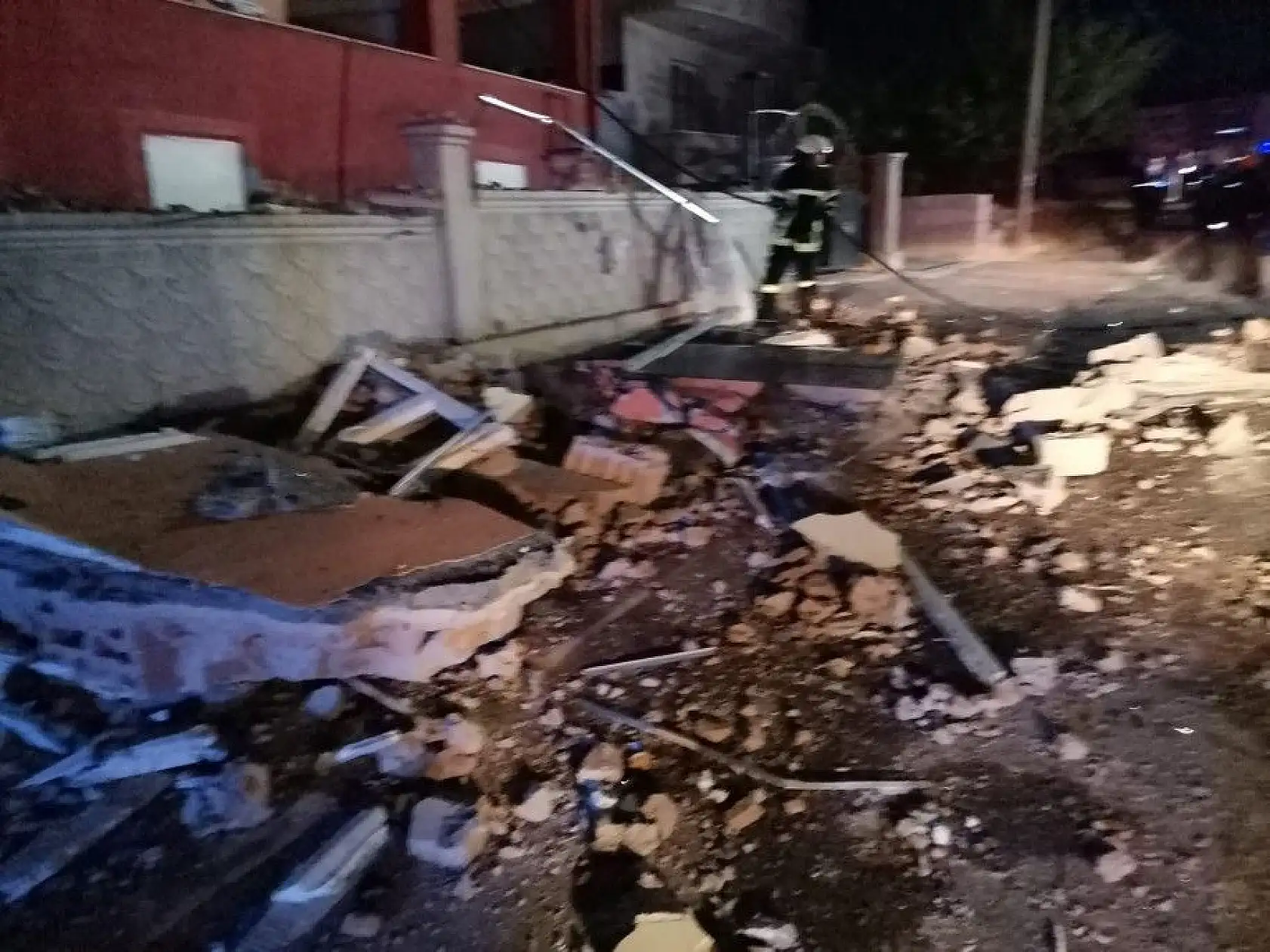 Flaş! Kayseri'de Doğalgaz patlaması: 2'si ağır 5 yaralı