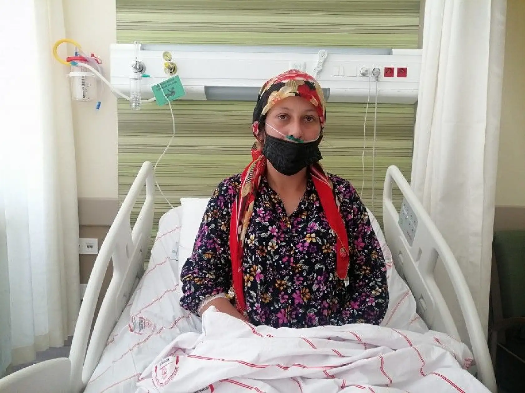 Aşı yaptırmayan hamile kadın tedavi görüyor