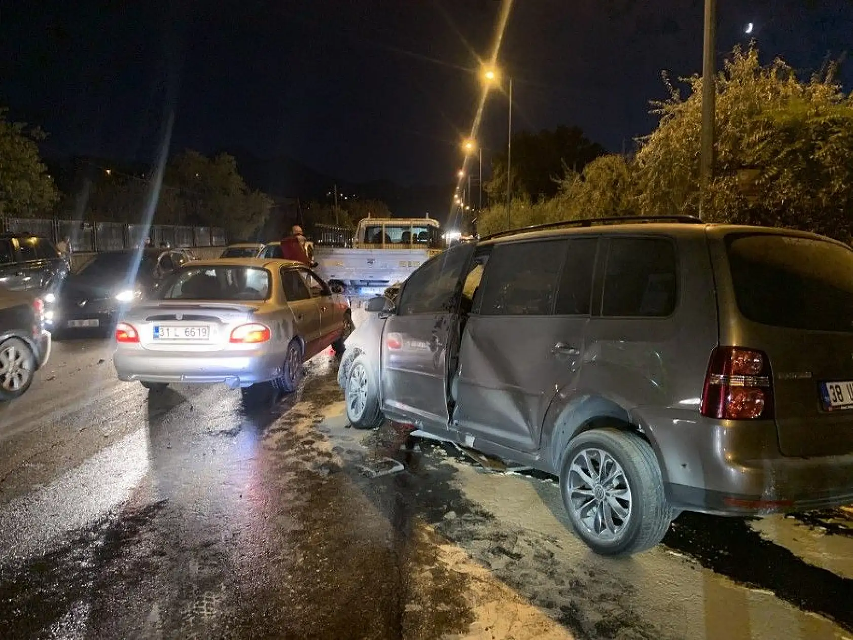 Facia gibi zincirleme kaza