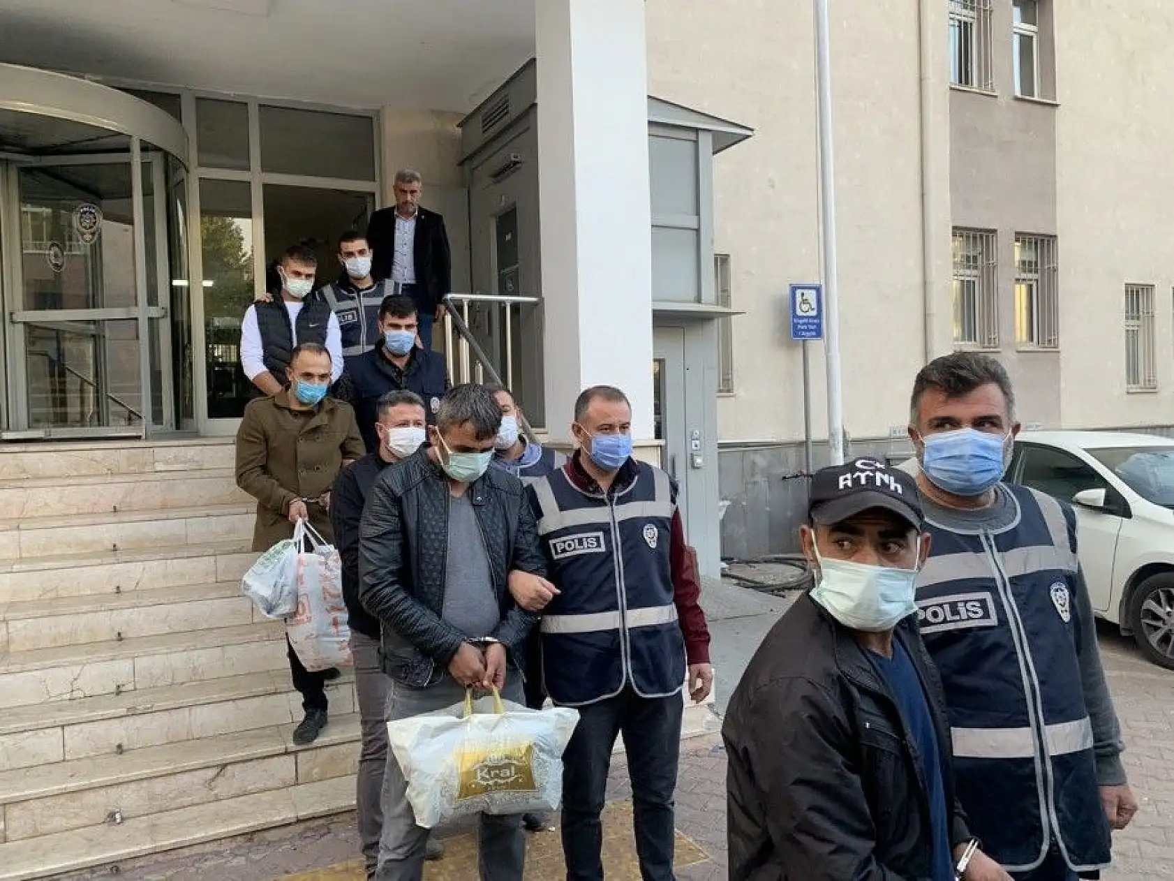 4 yıl cezası olan kadın yakalandı