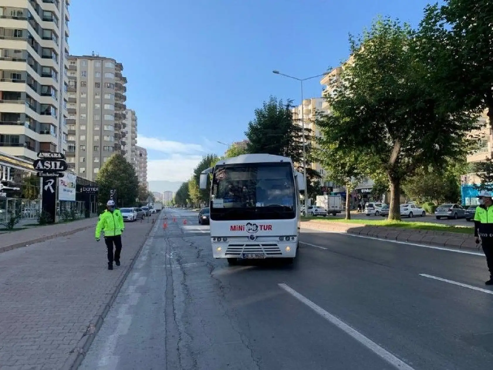 Okul servisleri denetlendi