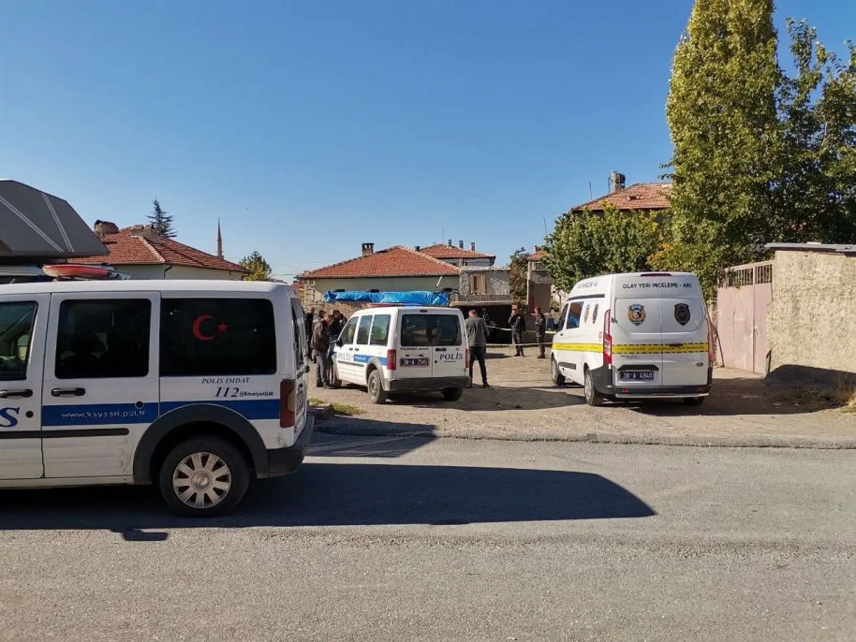 Flaş! Kadın ve erkek cesedi bulundu