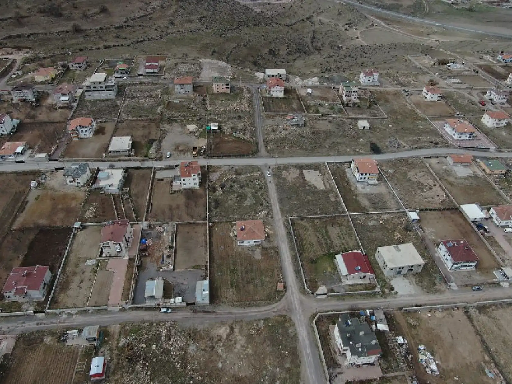 O mahalle 1 haftada 16 kez deprem yaşadı