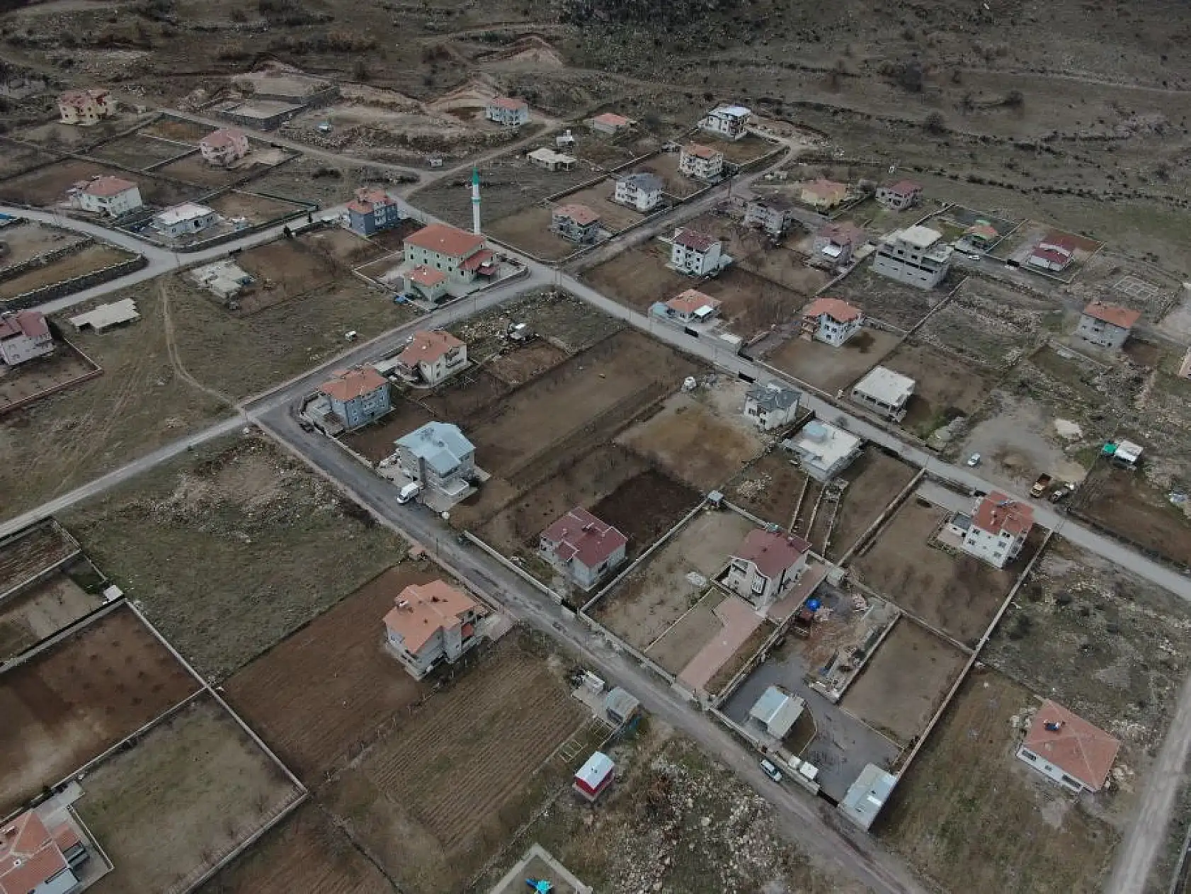 O mahalle 1 haftada 16 kez deprem yaşadı