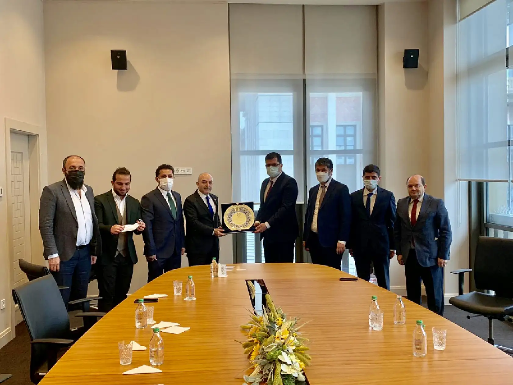 Televizyon sahiplerinin Ankara çıkarması