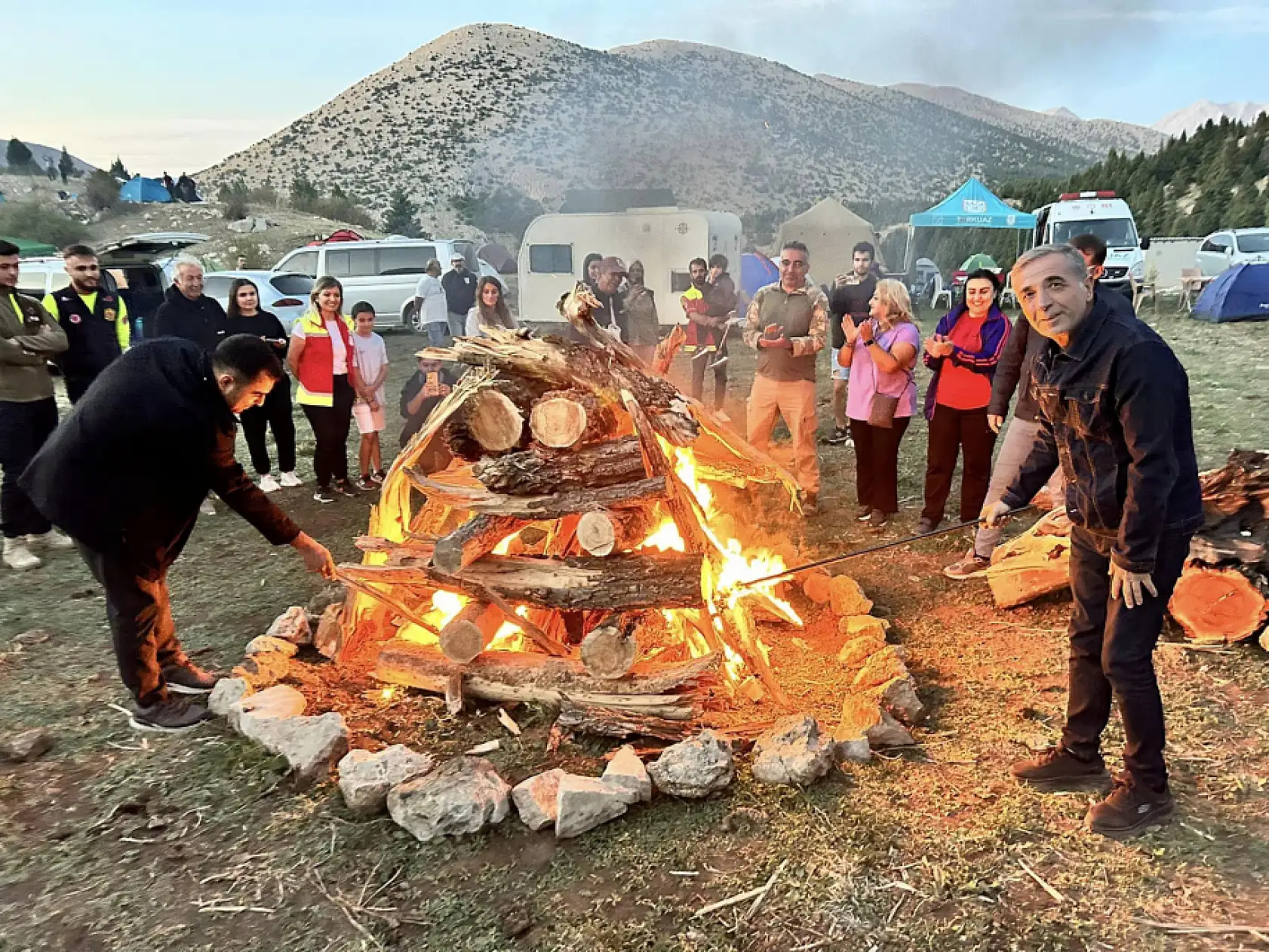 Türkiye'nin dört bir yanından Tomarza'ya akın ettiler