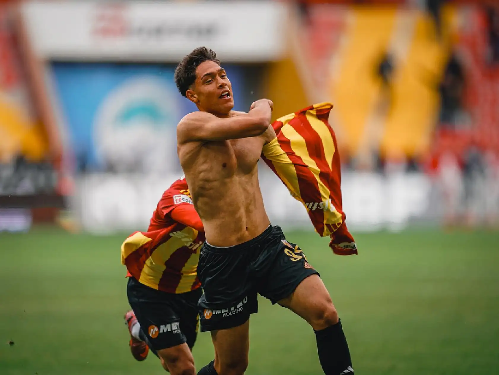 Kayserispor tüm stadı sevince boğan o anı paylaştı!
