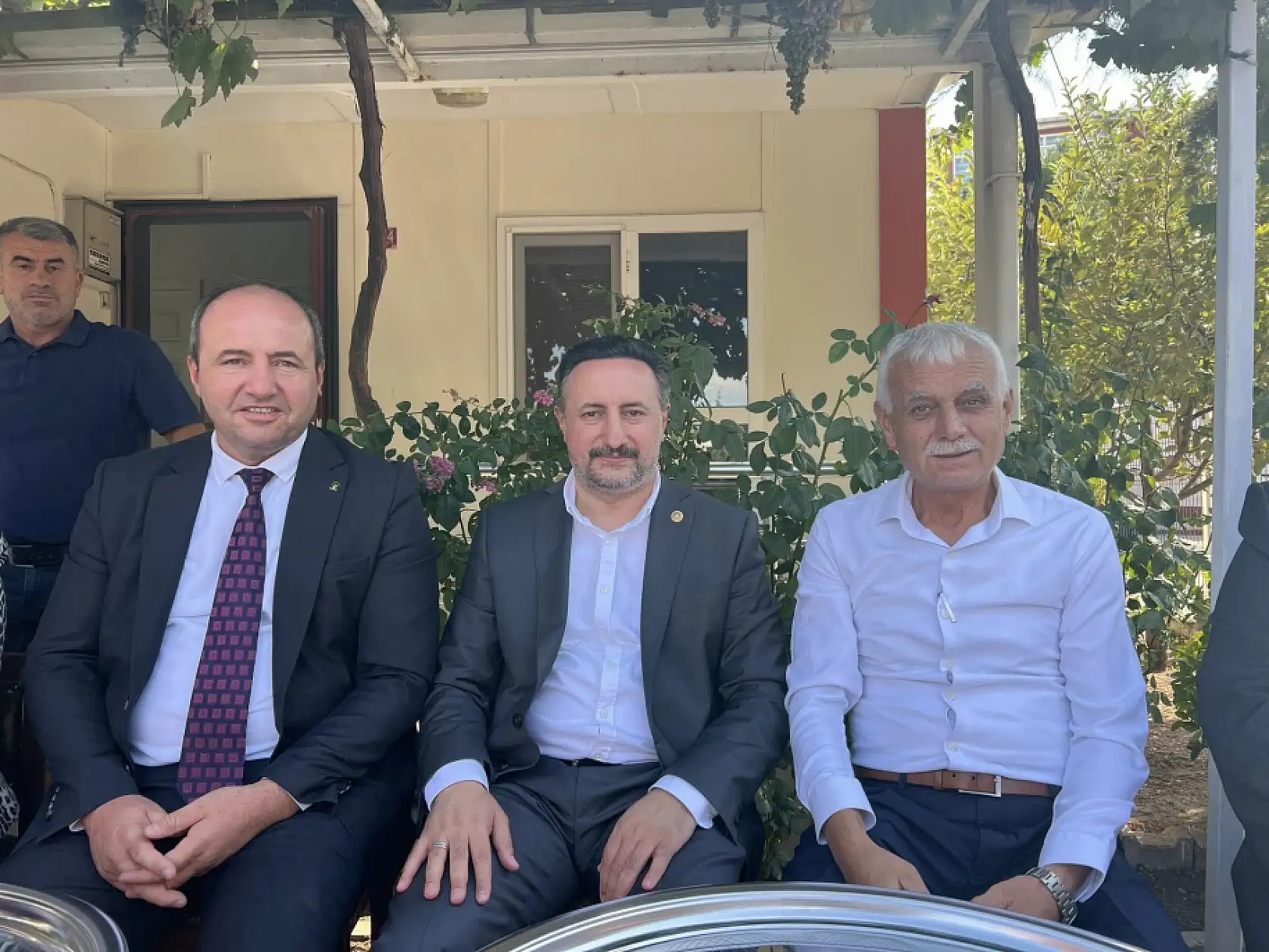 Kayseri'nin eski, İstanbul'un yeni vekili yeni imajıyla dikkat çekti! Önceki ve sonraki fotoğraflar arasındaki farkı bulun