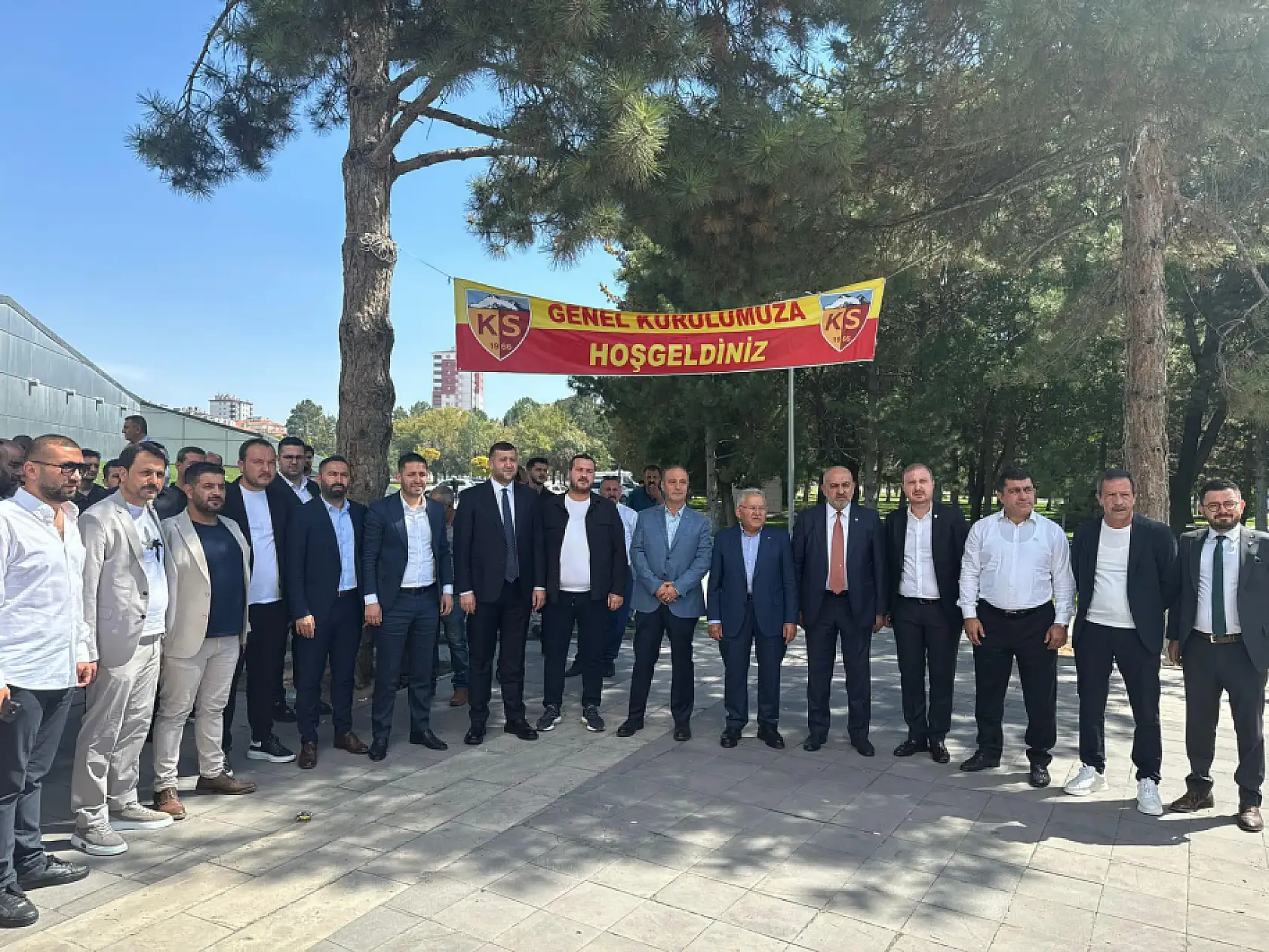 Kayserispor Başkanı Ali Çamlı'dan o isme sert sözler: Eşi benzeri görülmemiş bir olay! Allah'a verecek hesabını