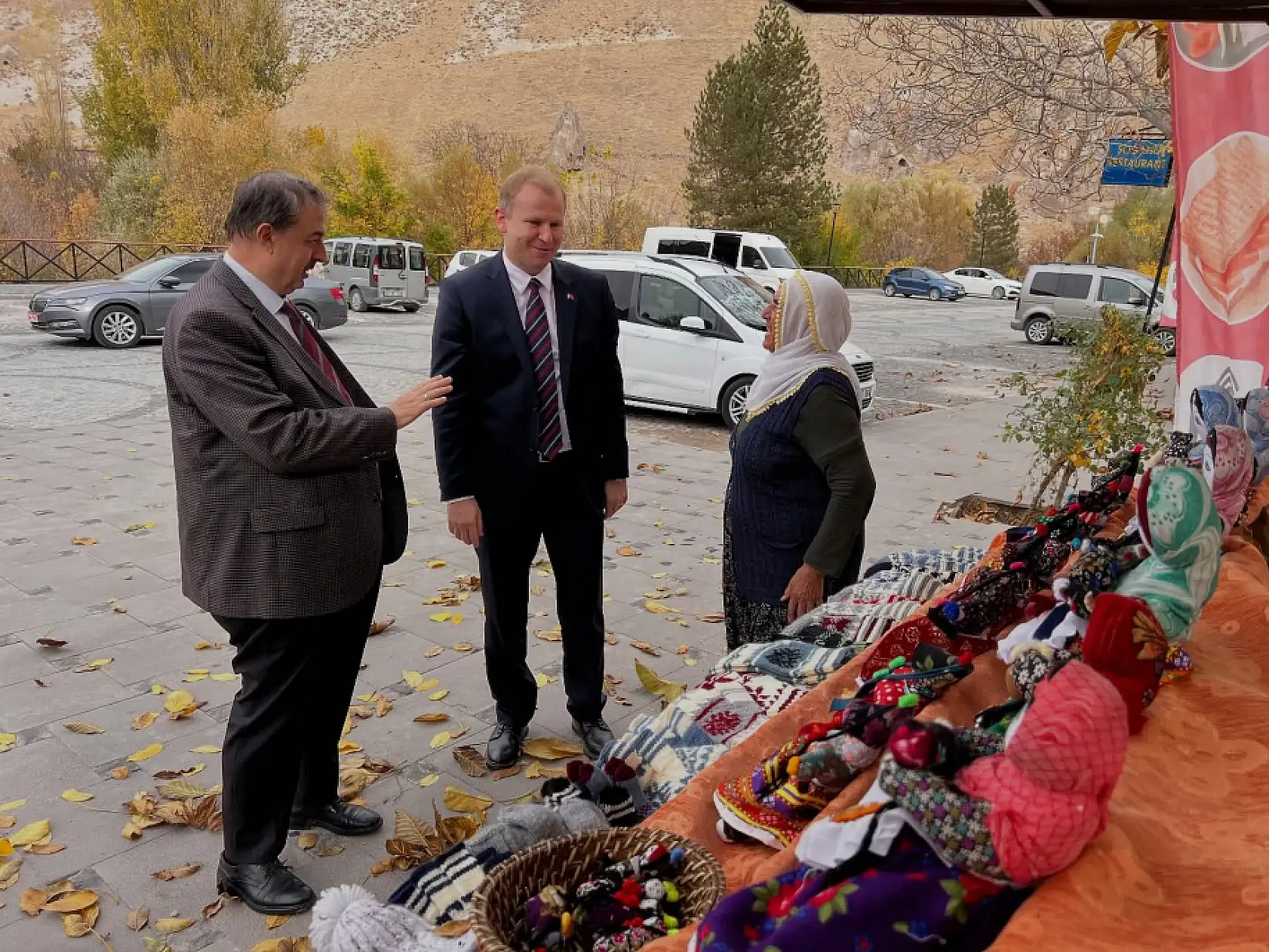 Başkan Kayseri'ye yeni atanan Cumhurbaşkanı Erdoğan'ın 'şanslı' dediği Kaymakama ziyaretçi akınına uğrayan bölgede şifreyi verdi: 3 T!