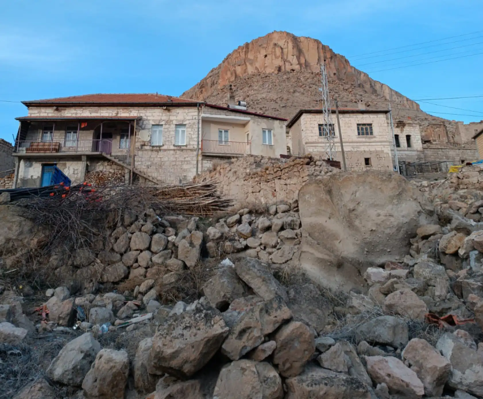 Kayseri'de o bölgede korku dolu anlar! Mahalleye kadar geldi