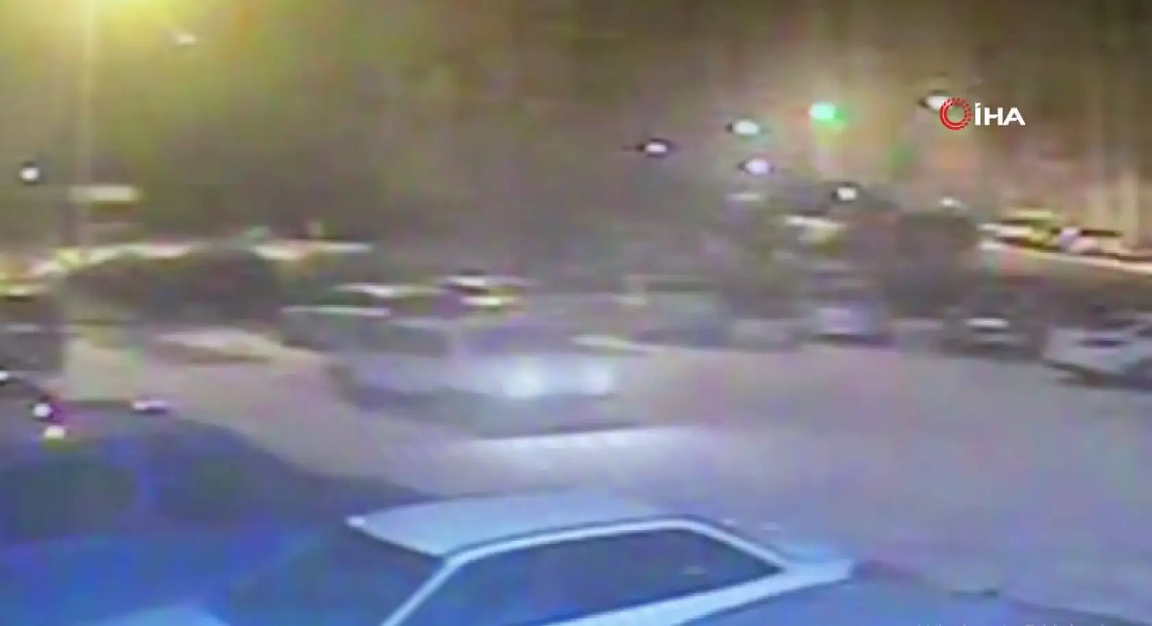 Oto hırsızı önce kameralara, sonra da polise yakalandı