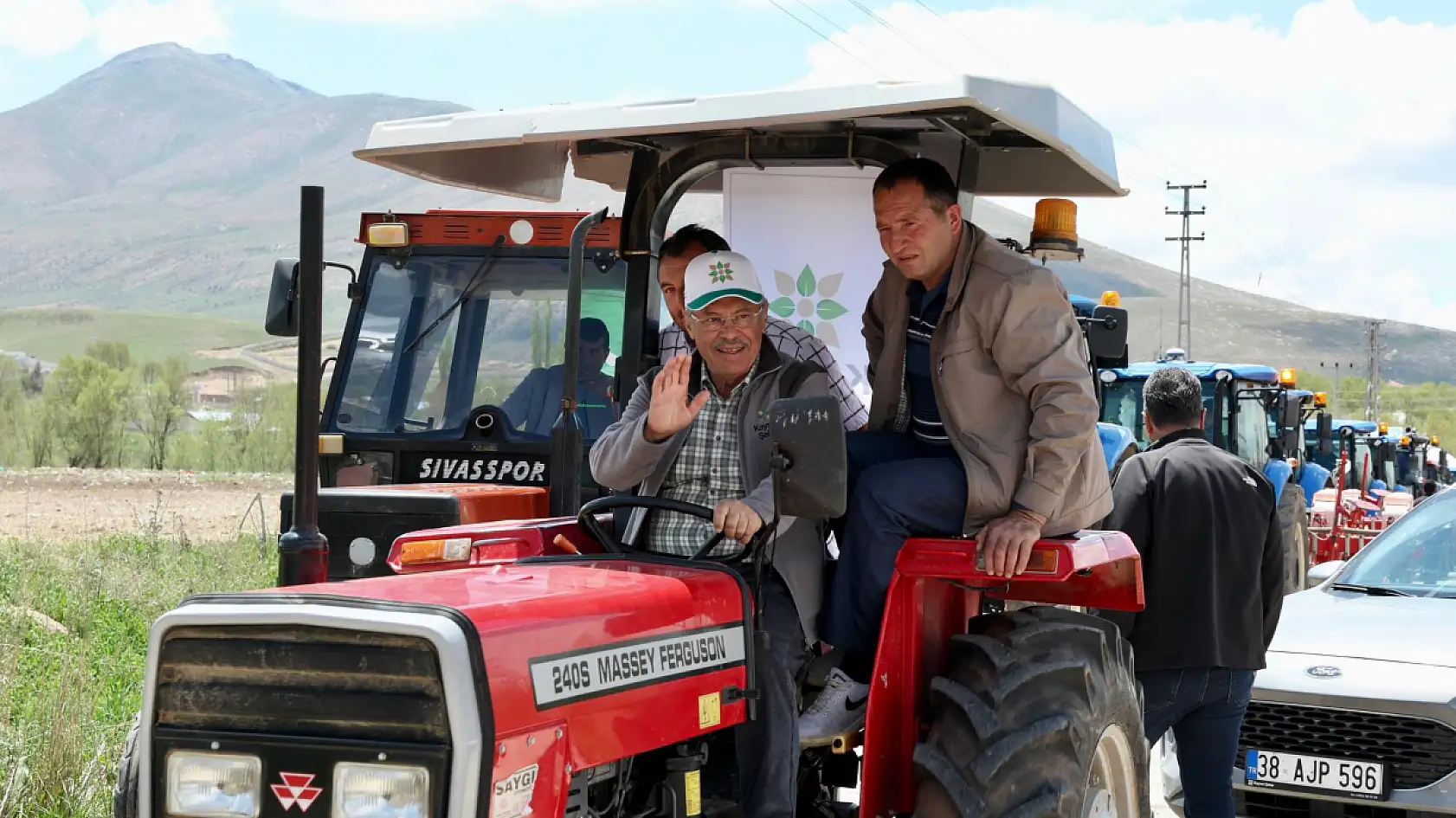Kayseri Şeker'de siyasi parti genel başkanlarına taş çıkartan seçim çalışması! Böylesi görülmedi