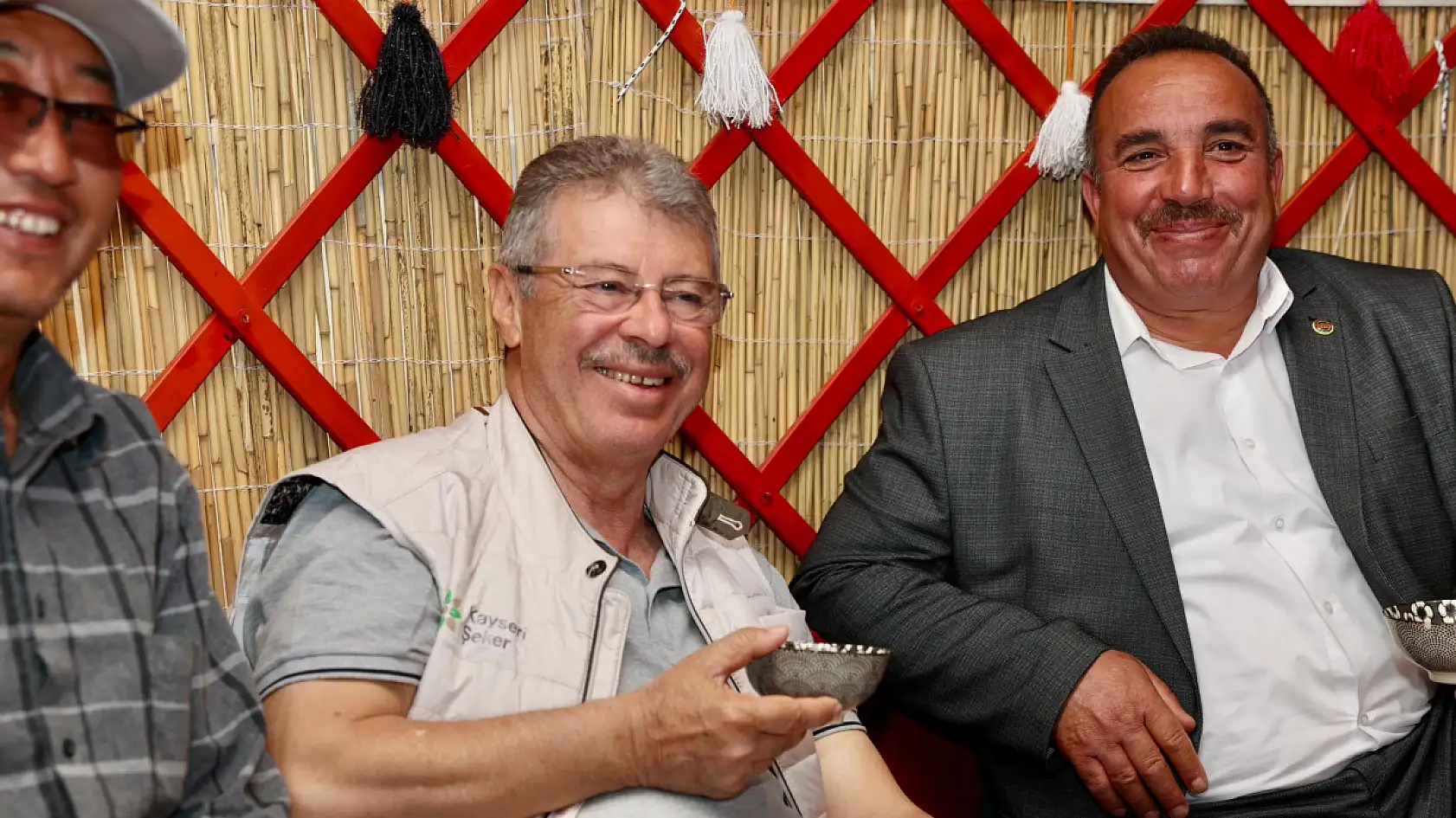 Kayseri Şeker'de siyasi parti genel başkanlarına taş çıkartan seçim çalışması! Böylesi görülmedi