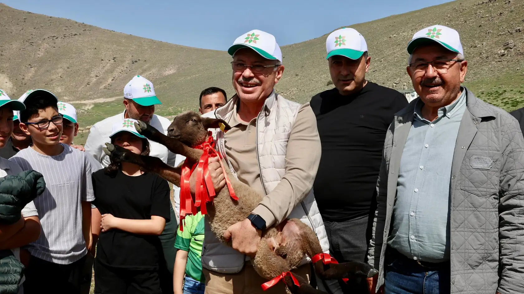 Kayseri Şeker'de siyasi parti genel başkanlarına taş çıkartan seçim çalışması! Böylesi görülmedi