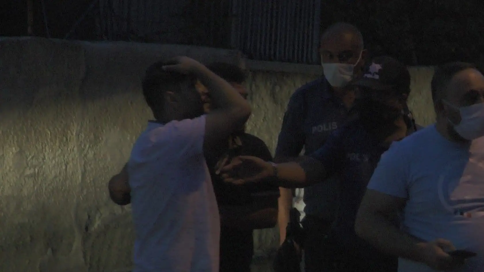 Kozmetik dükkanında yangın