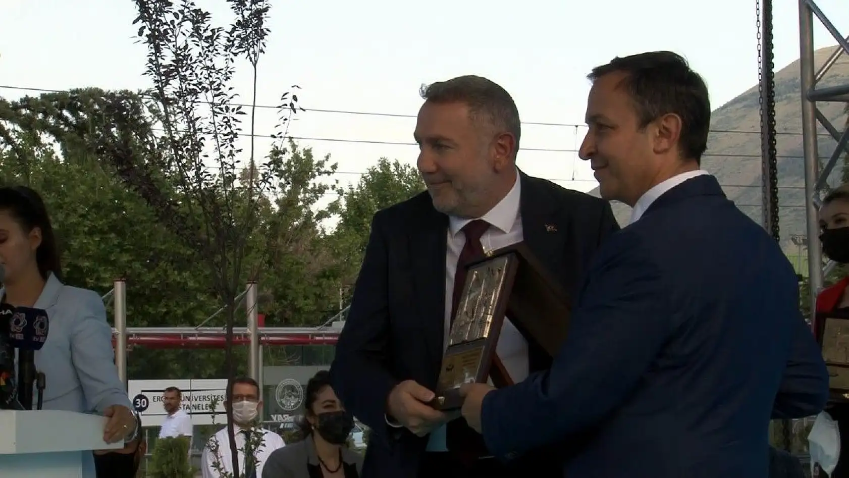 Türkiye'nin en büyük Çocuk Hastanesi açıldı