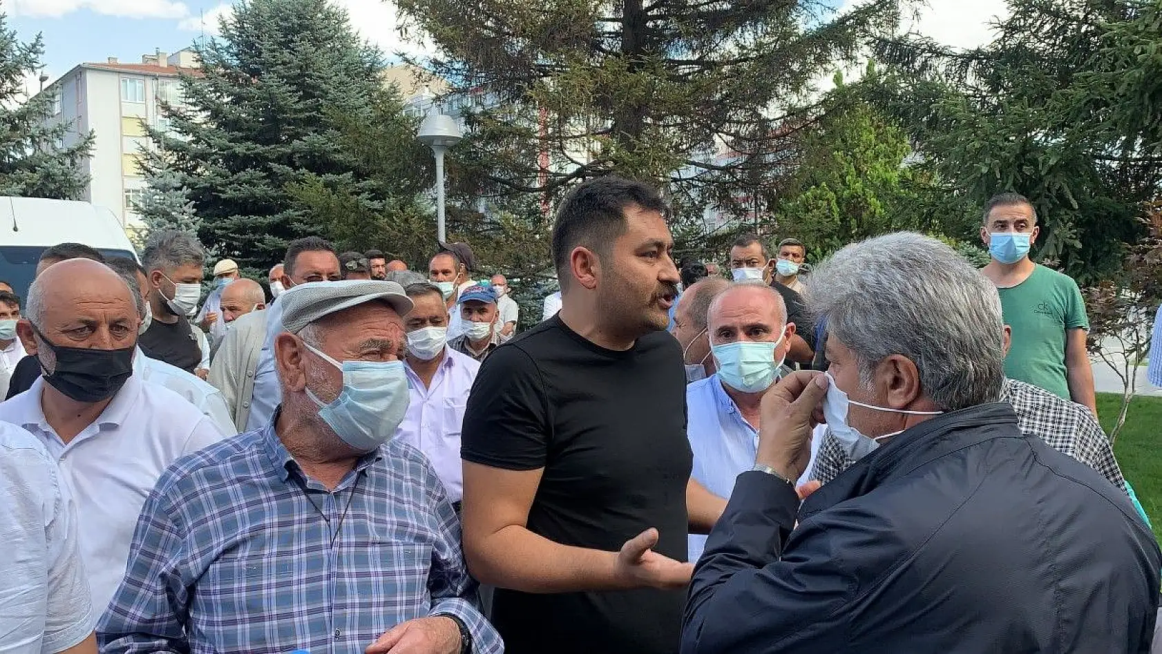 Otobüsçü esnafı istifa istedi