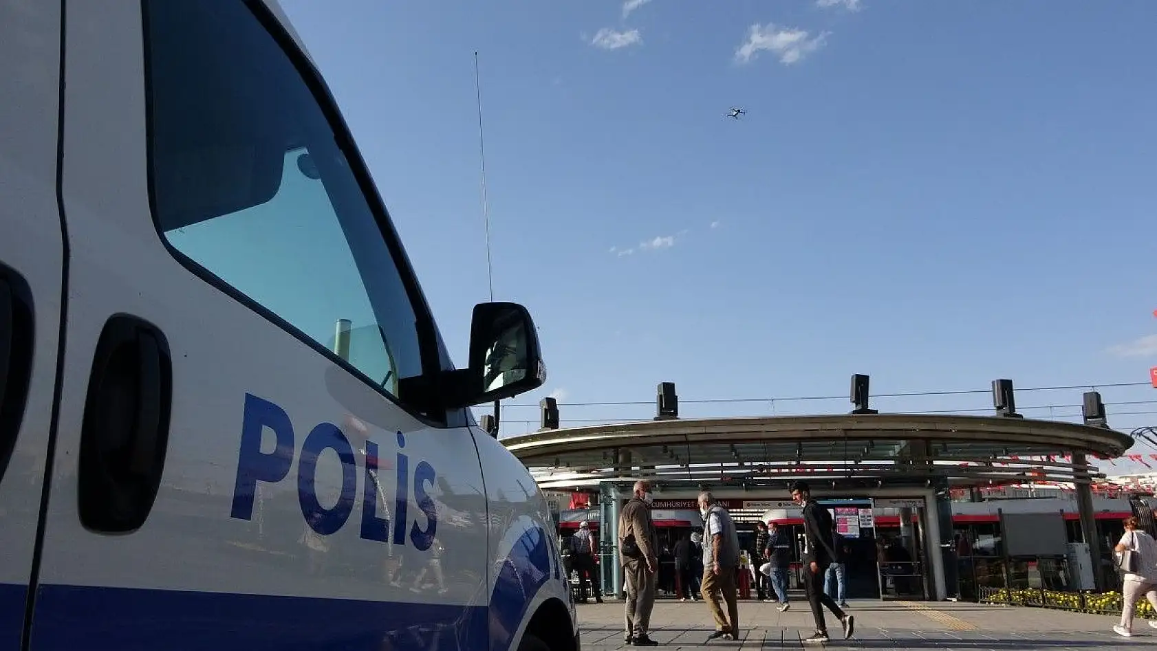 Polisten drone ile korona virüs denetimi