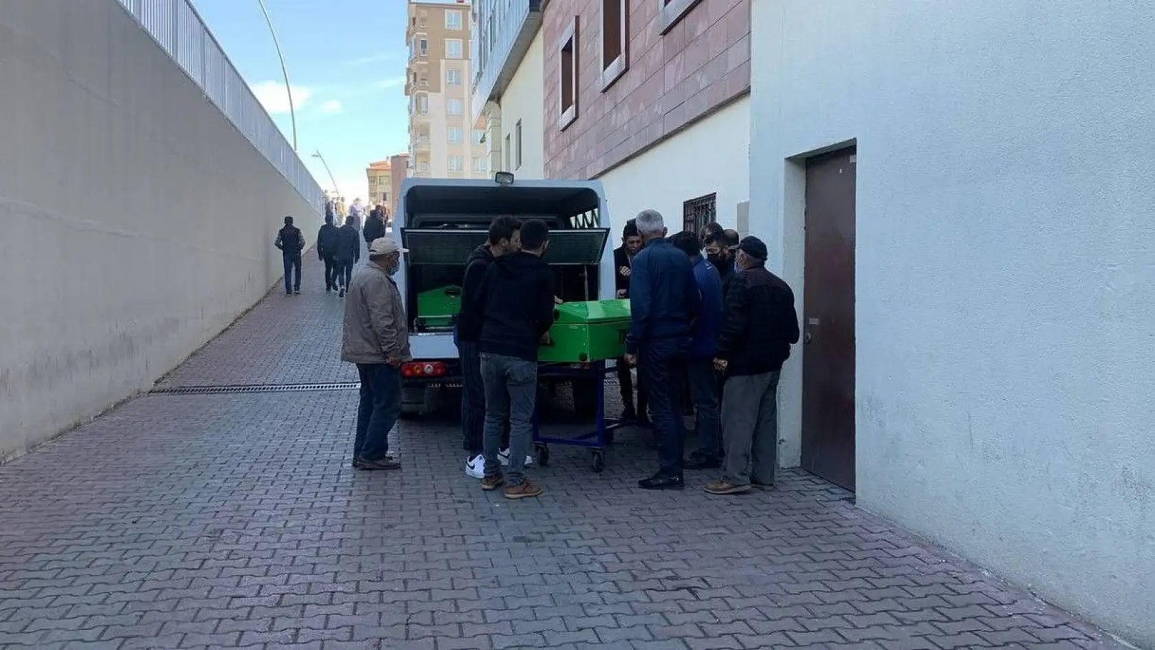 Patlamada hayatını kaybetti