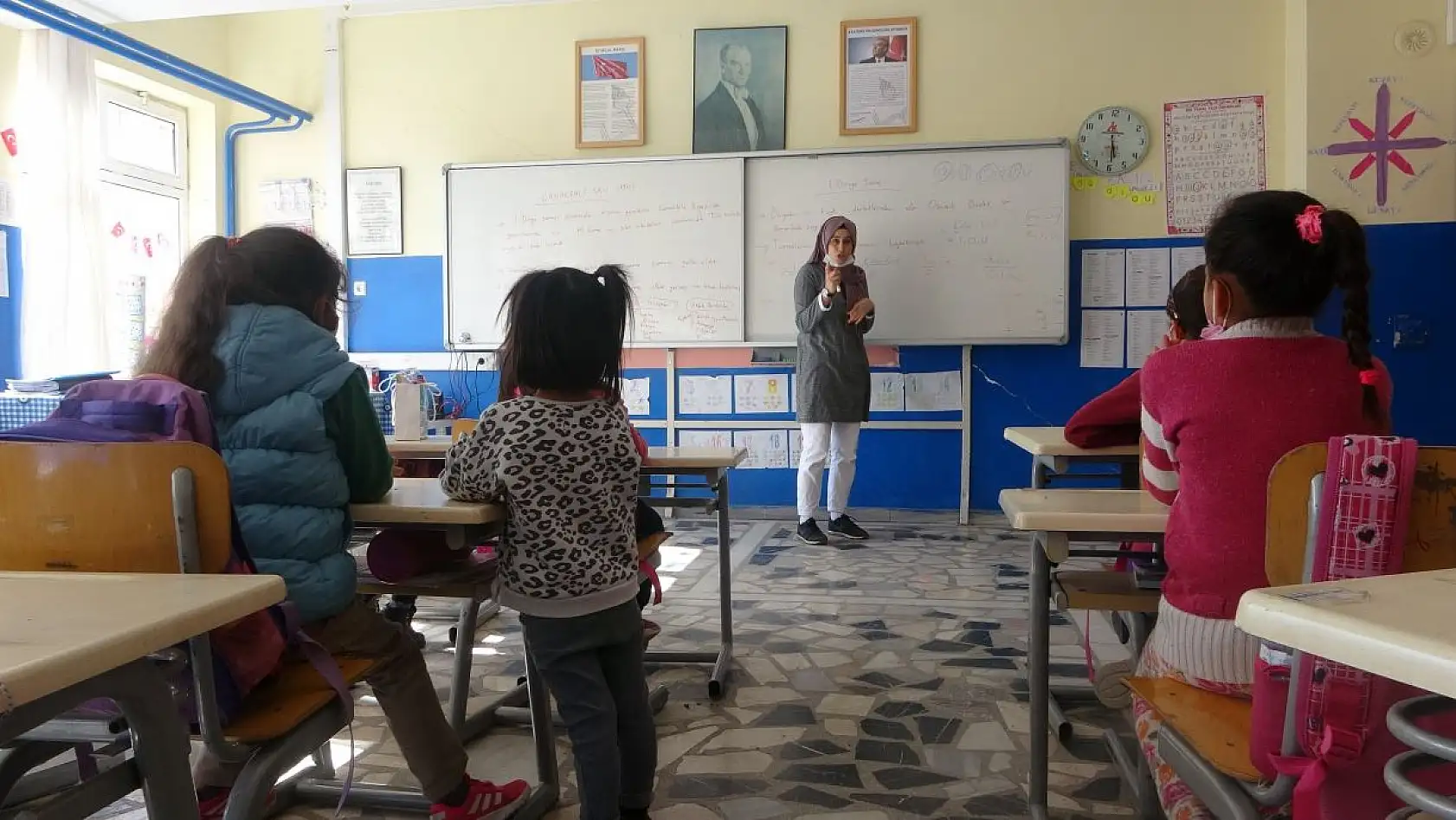 Kuvvet öğretmenin duyguları duygulandırdı