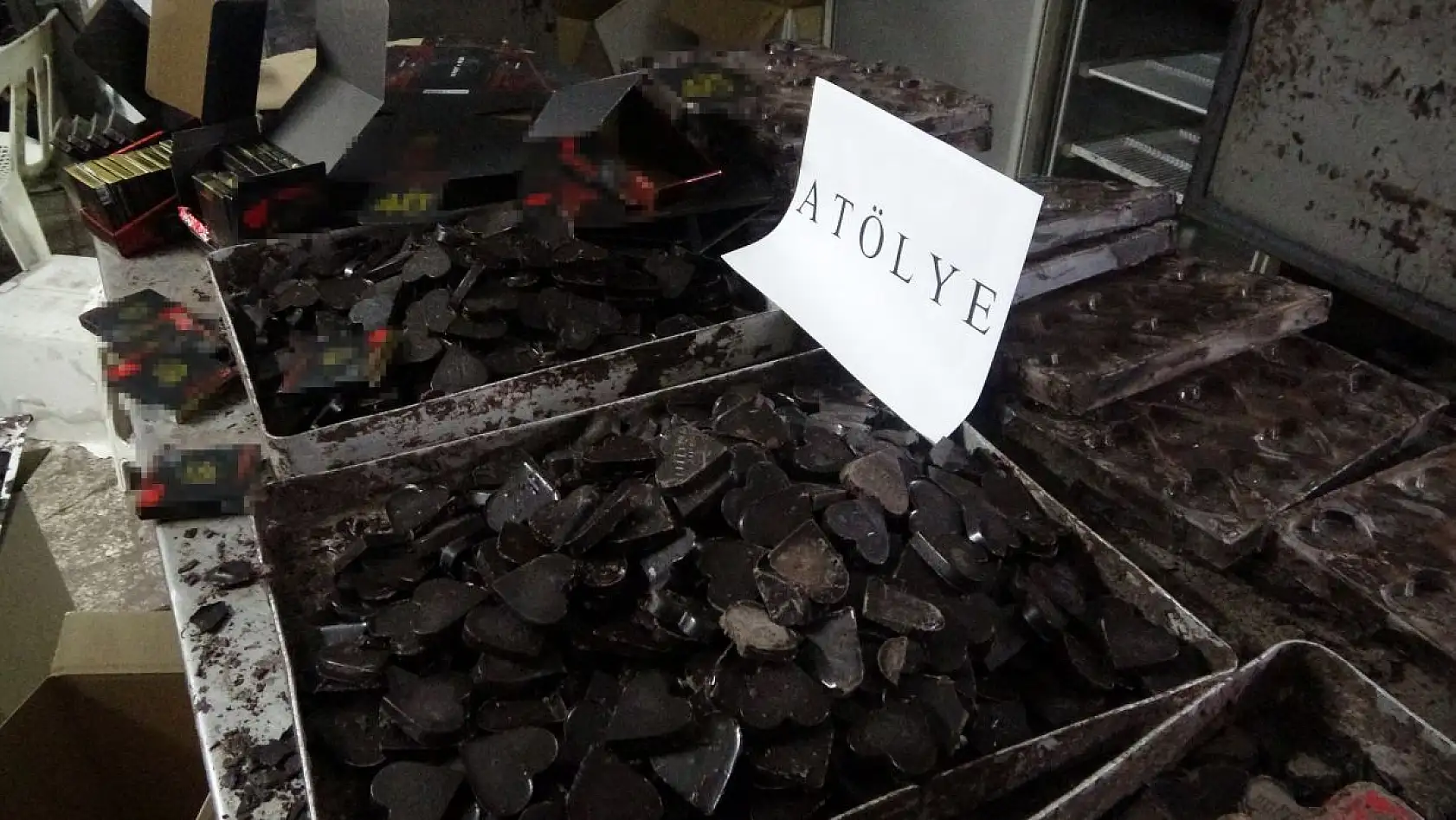 Cinsel içerikli gıda takviyesi üreten imalathaneye operasyon