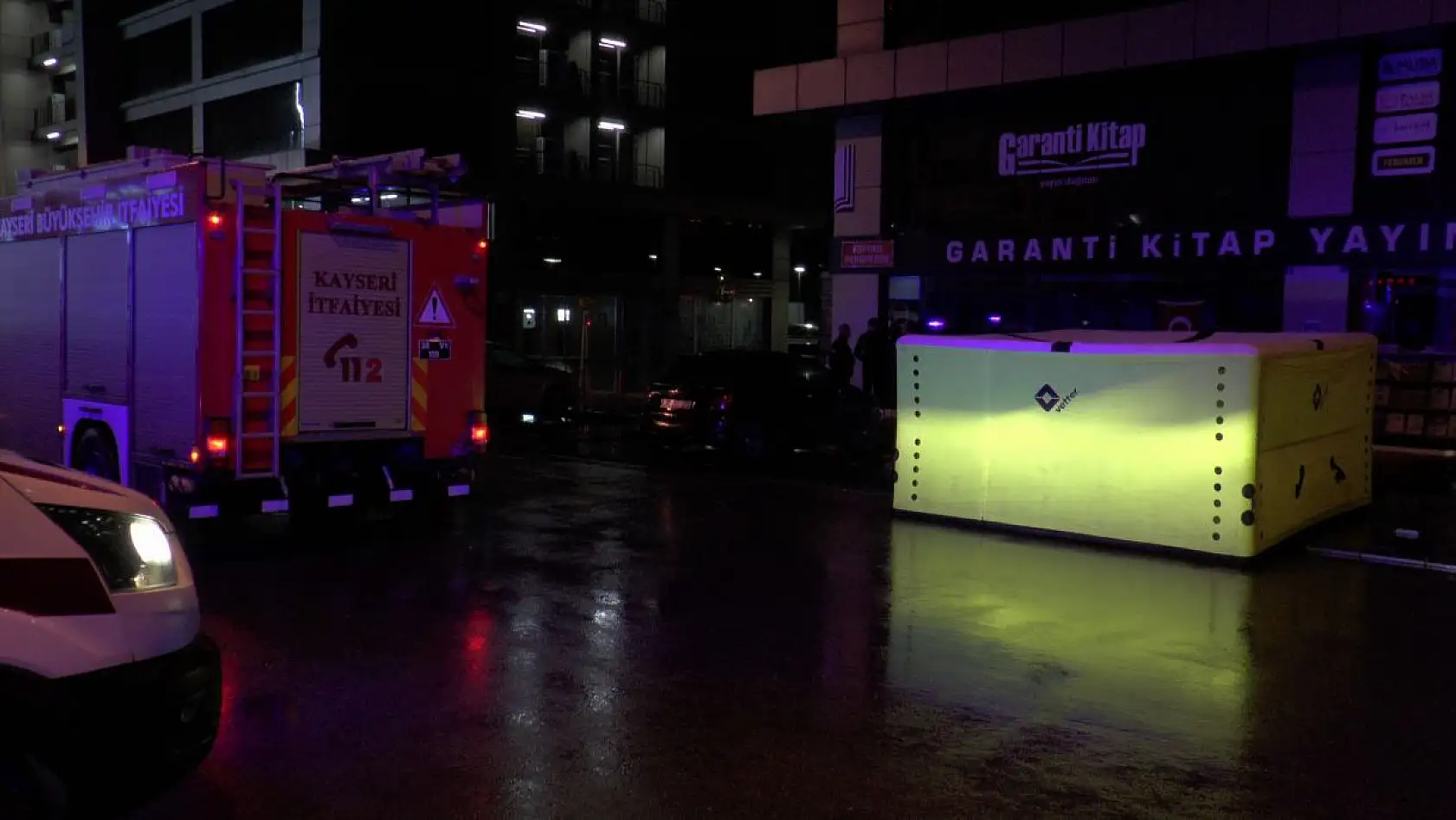 14. Kattan atlamak istedi