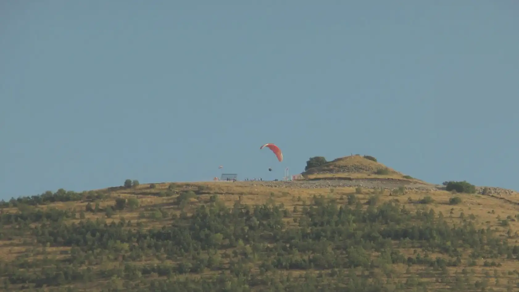 Gazilere 'havalı jest'