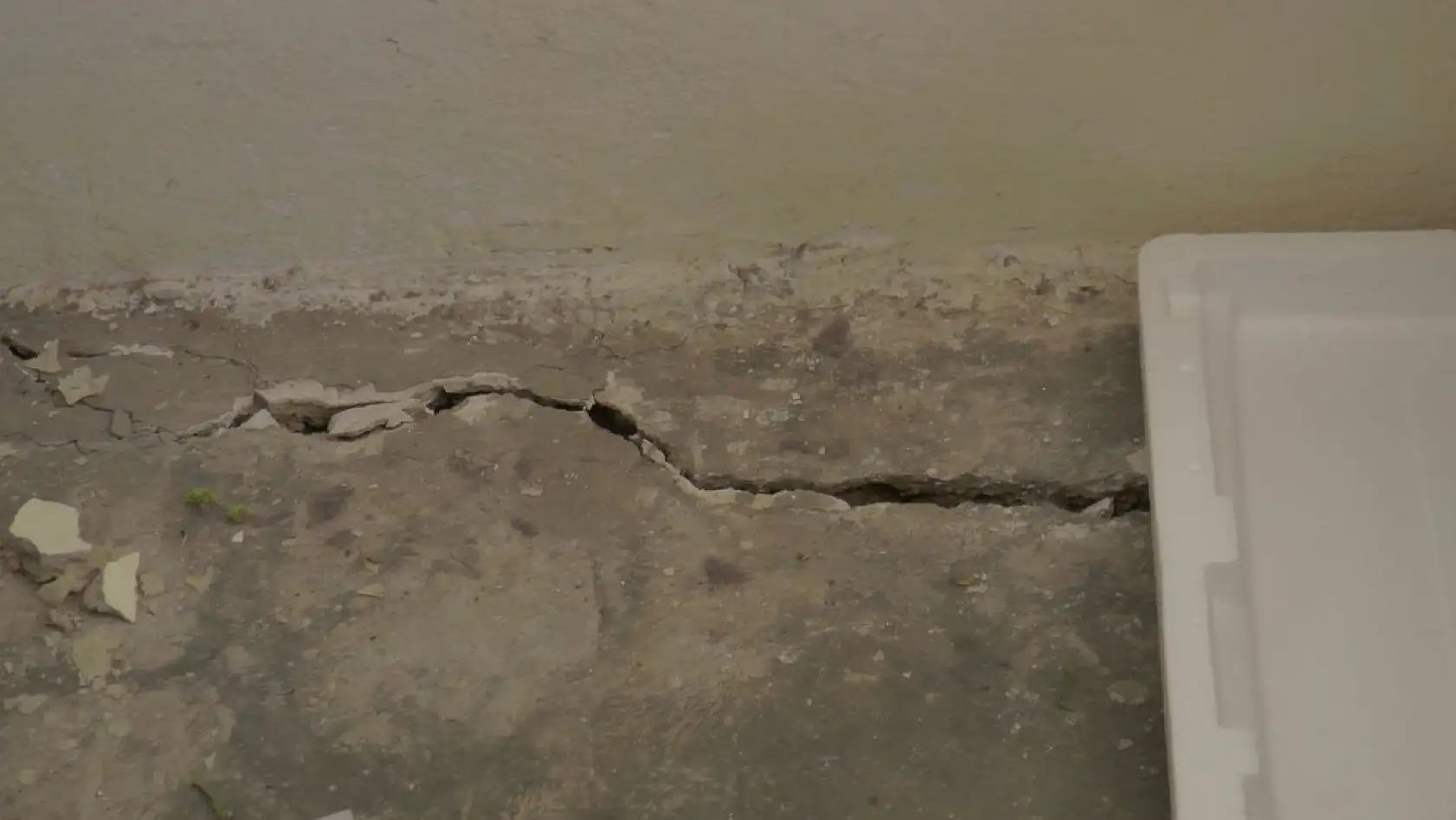 Sarız'da 8 yıkım, çok fazla hasar var