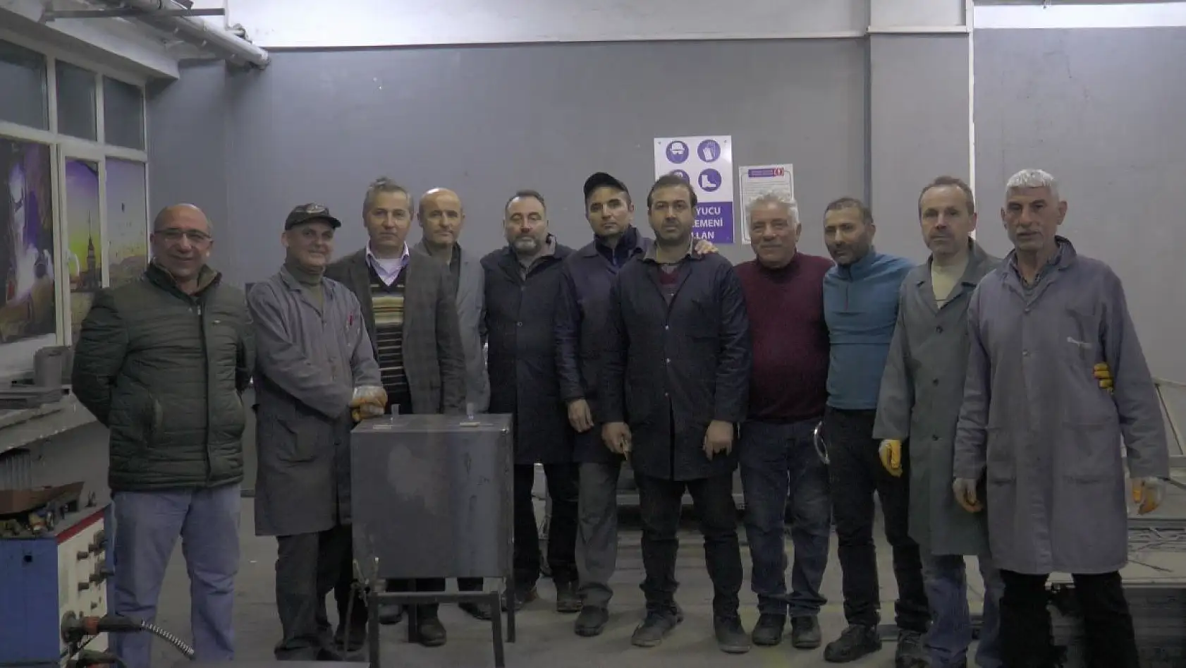 Deprem bölgesine soba yapıyorlar