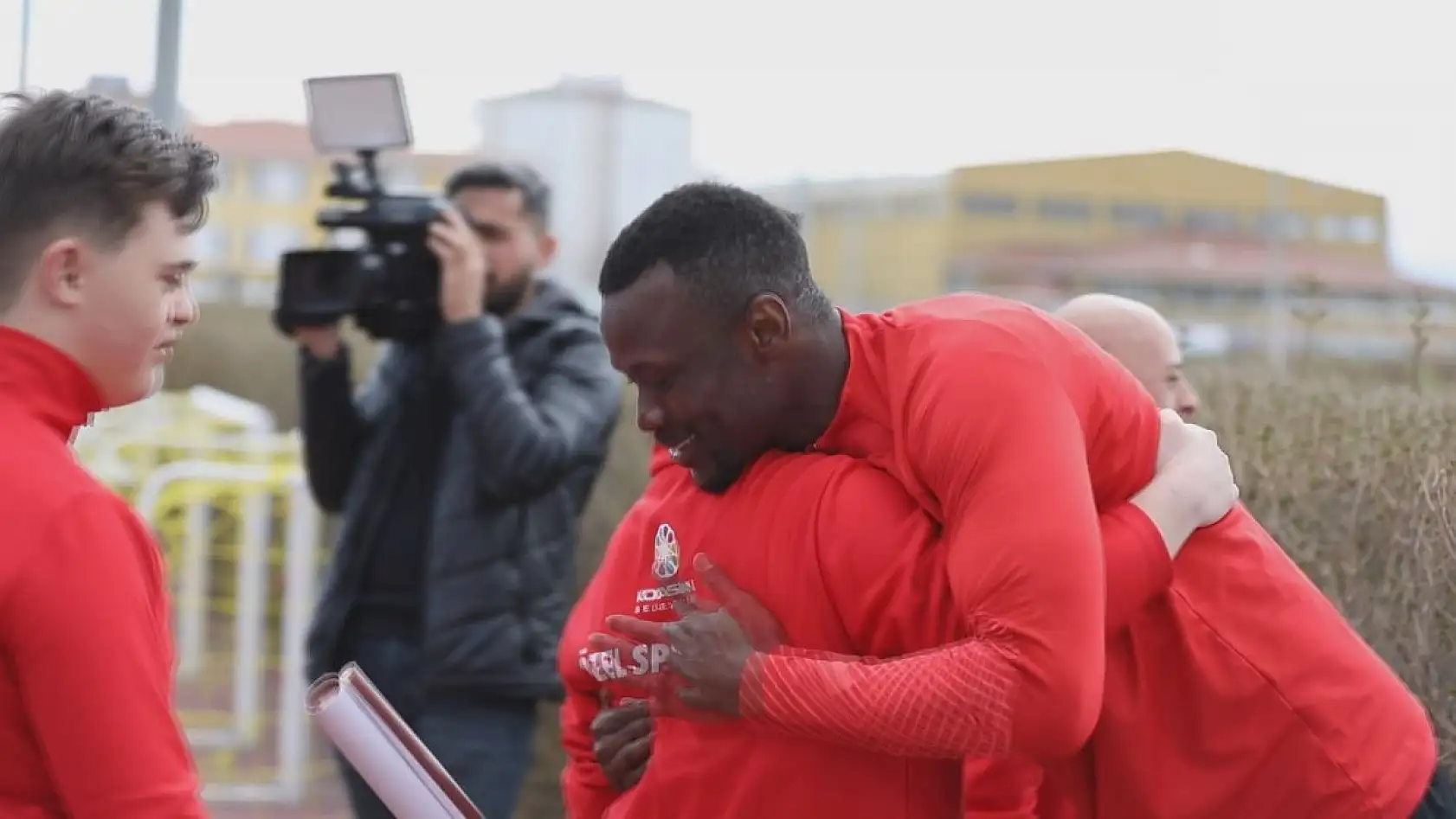 Kayserispor, çok özel misafirleri ağırladı