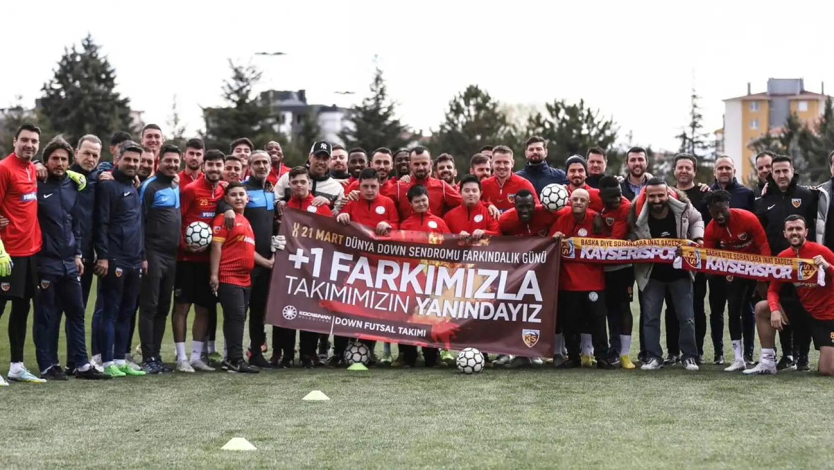 Kayserispor, çok özel misafirleri ağırladı