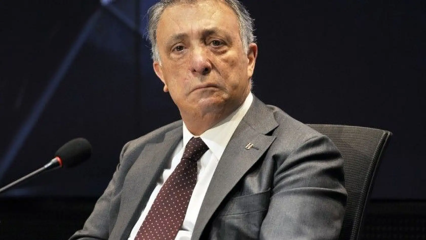 Ahmet Nur Çebi, istifa etti