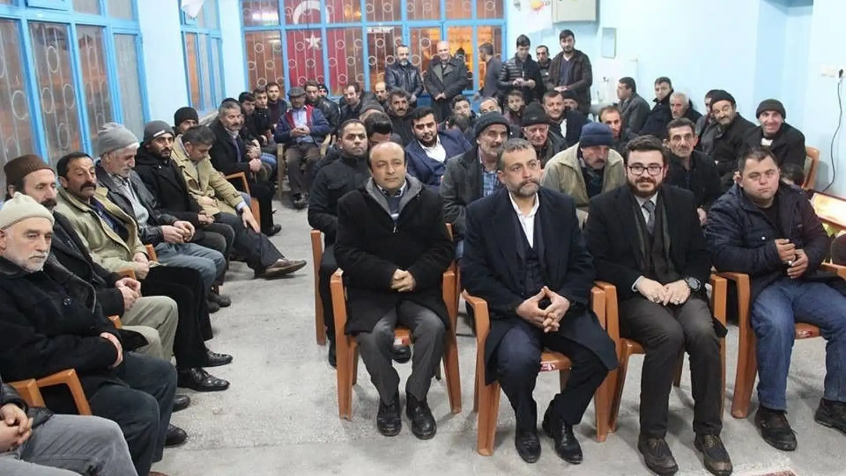 AK Parti Melikgazi'de 81 mahallede çalışma rotası çizildi
