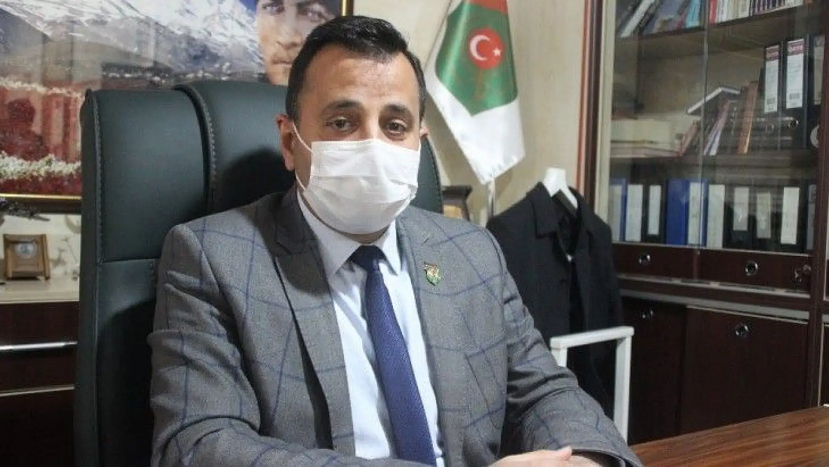 Yavuz: Kravatlı çakallarının meclisimizden temizlenmesini istiyoruz