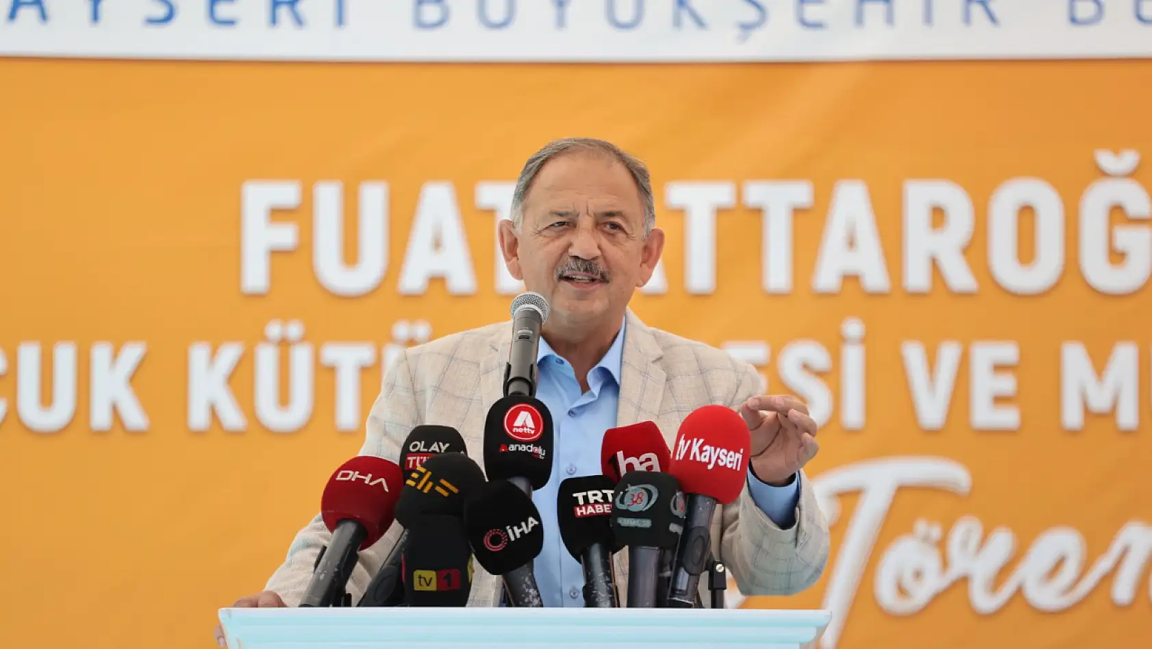 Bakan Özhaseki: Türkiye yüzyılı için eğitimli olmalıyız!