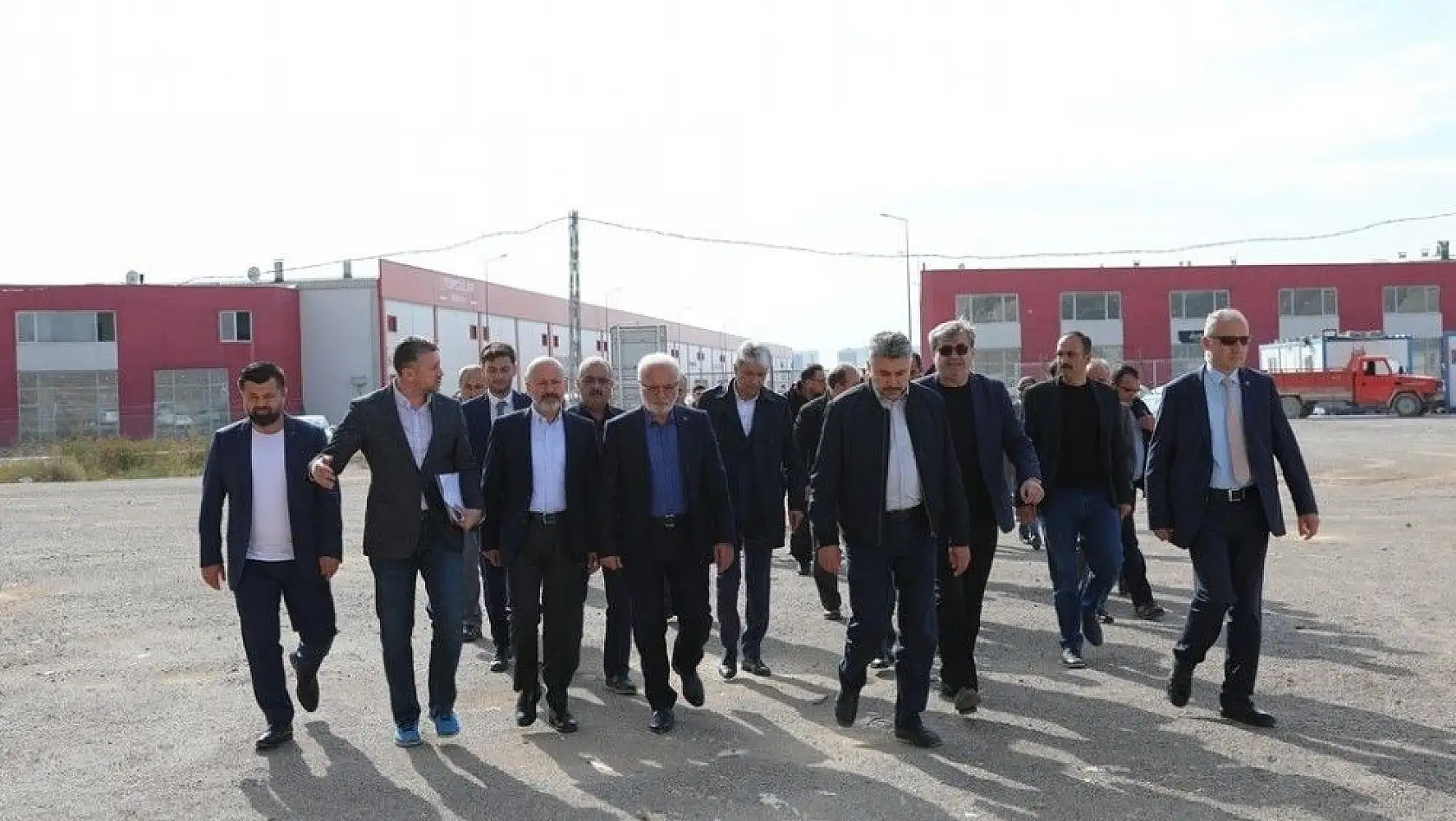 Başkan Çolakbayrakdar, 'Mobilyada dünyanın kalbi Kayseri'de atacak'
