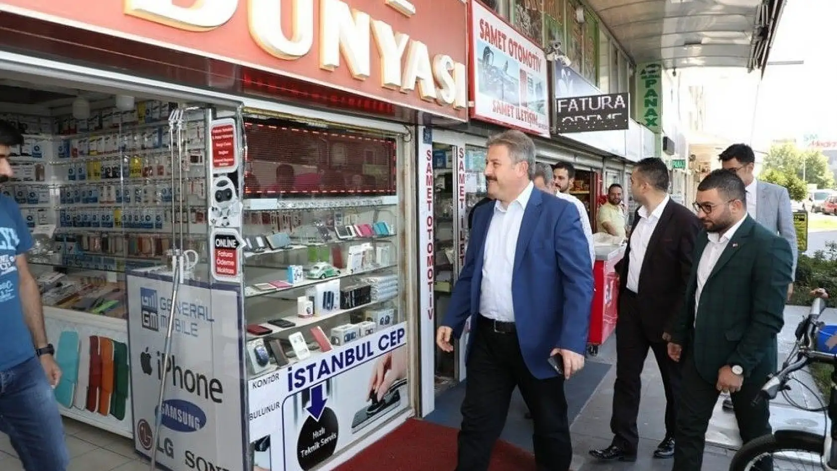 Başkan Palancıoğlu, Çarşı Esnafını Ziyaret Etti