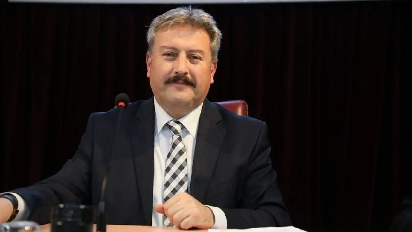 Başkan Dr. Palancıoğlu: 'Demiryoluna üst geçit yapılacak'
