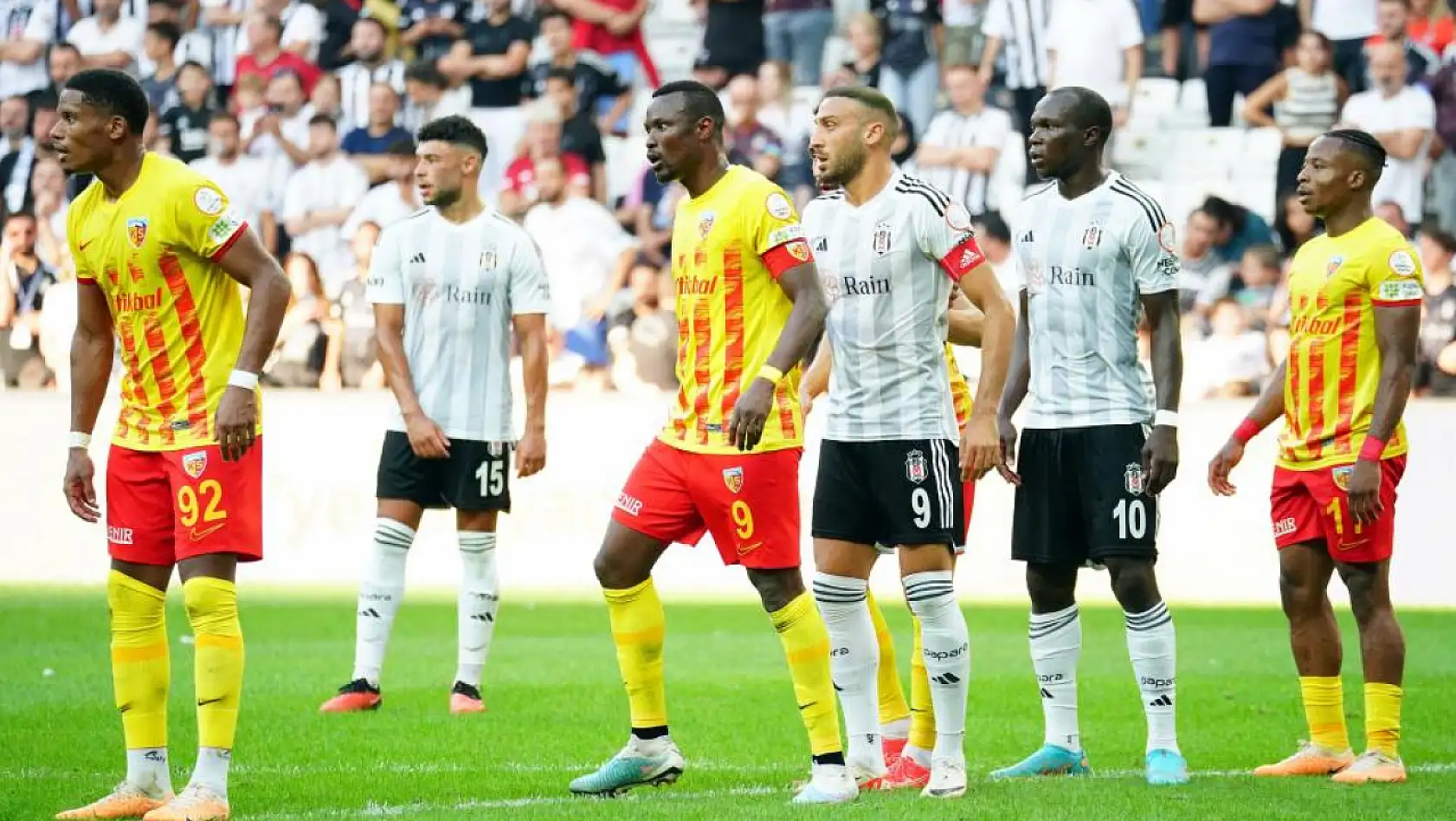 Beşiktaş Kayseri'ye 7 eksikle geliyor!