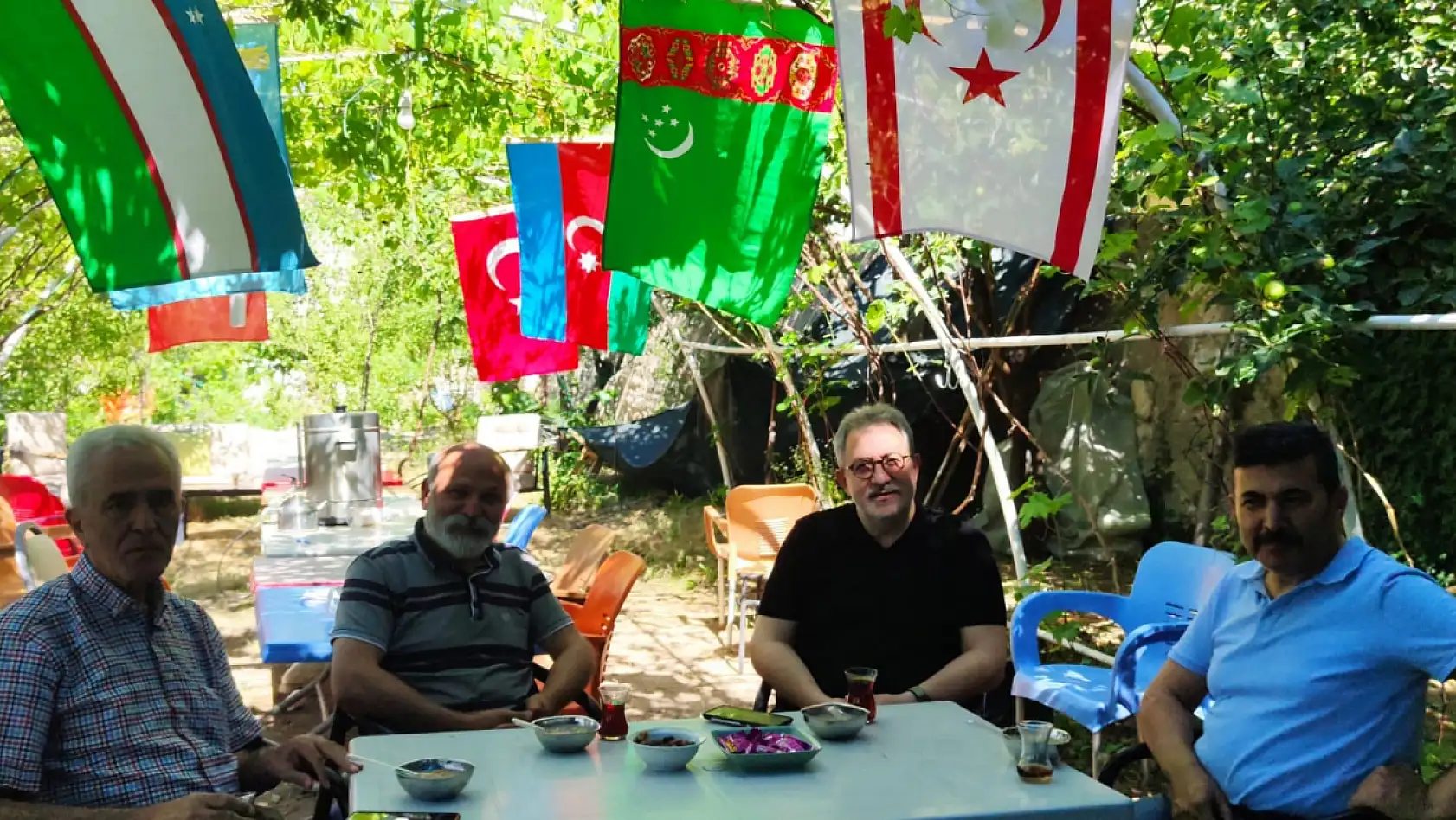 CHP'li eski vekilden Turan ziyareti: Hedef büyük ülküye erişmek!